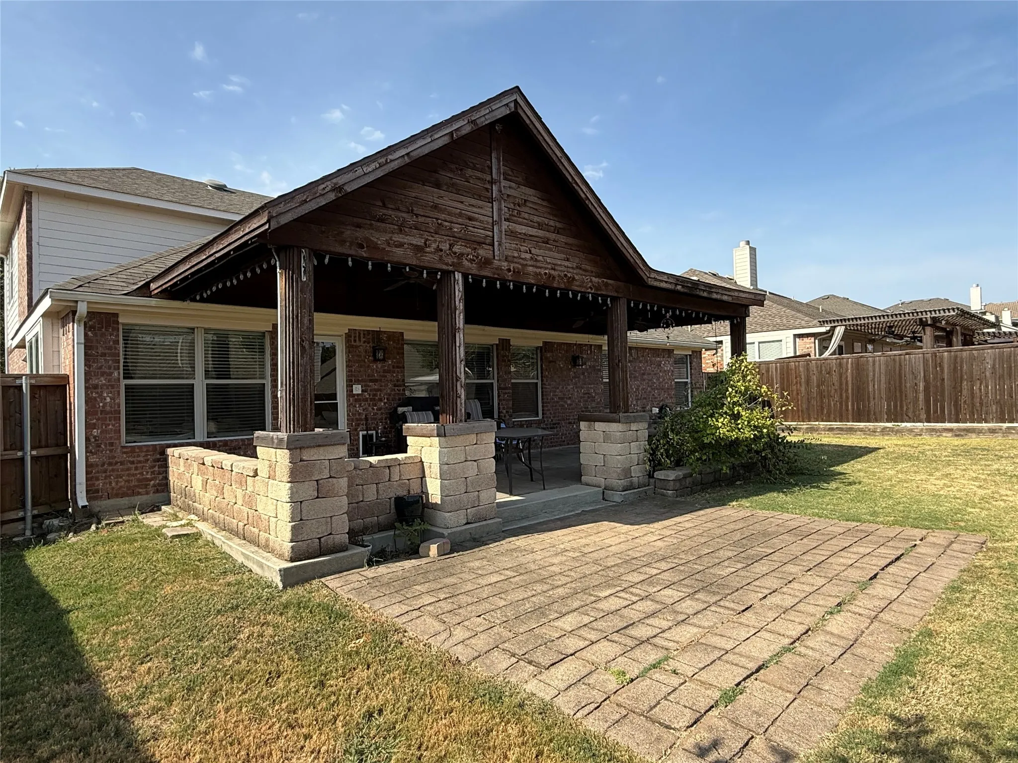 Single Family Residence For Rent in Collin County , 7704 Val Verde Drive, Mc Kinney, Texas 75071, 5 Bedroom, 3 Bathroom, 2 Garage spaces, 2,654 Sqft, built in 2005, mls#21367572, Real Estate Agent in Mc Kinney, Homes For Rent in Collin county, Homes For Rent in Mc Kinney, Realtor in Mc Kinney Texas, Real Estate Brokerage Independent Realty Texas, Luminita Cordes Realtor