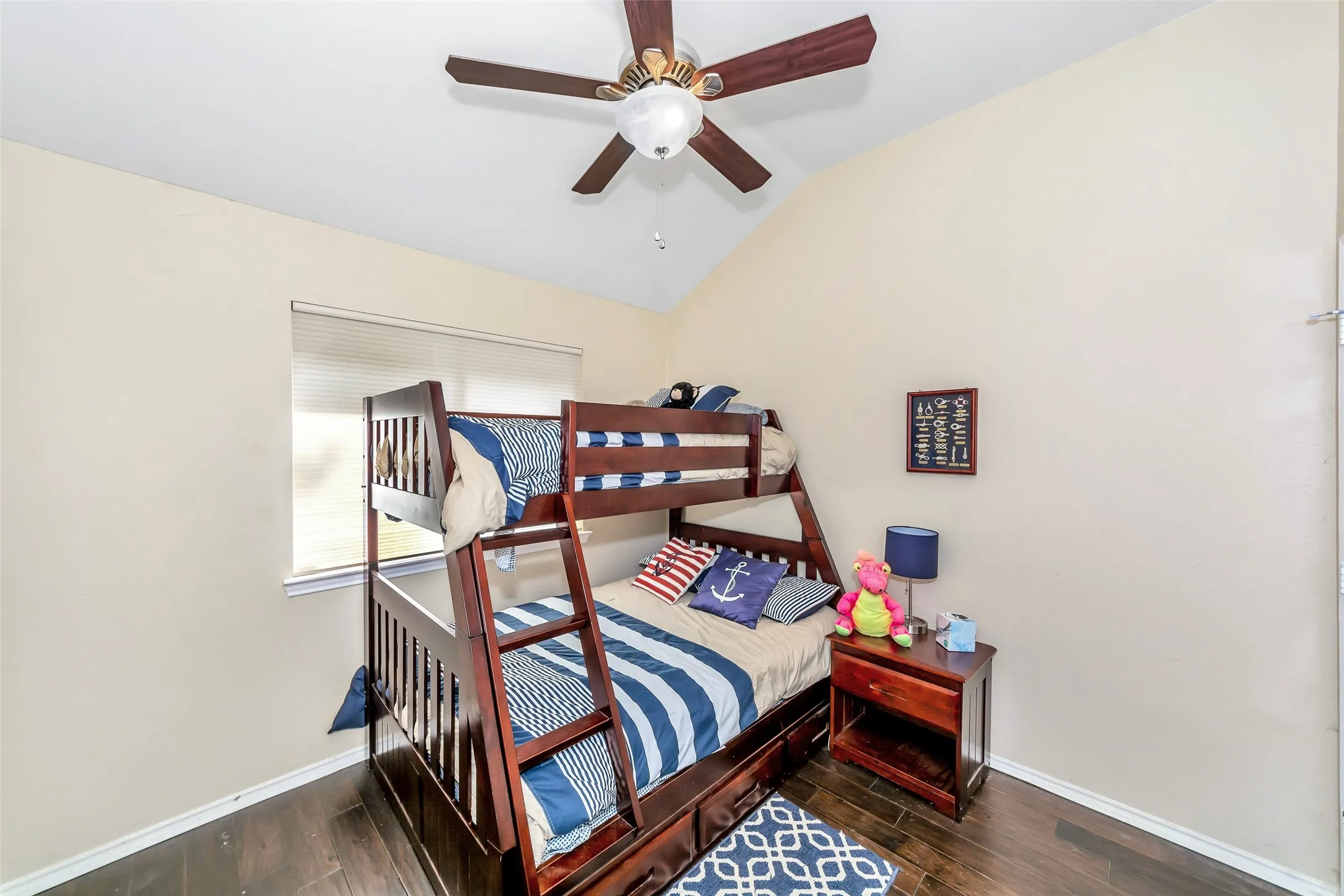 Single Family Residence For Rent in Tarrant County , 1441 Hampton Road, Grapevine, Texas 76051, 3 Bedroom, 2 Bathroom, 2 Garage spaces, 1,288 Sqft, built in 1988, mls#21367569, Real Estate Agent in Grapevine, Homes For Rent in Tarrant county, Homes For Rent in Grapevine, Realtor in Grapevine Texas, Real Estate Brokerage Independent Realty Texas, Luminita Cordes Realtor