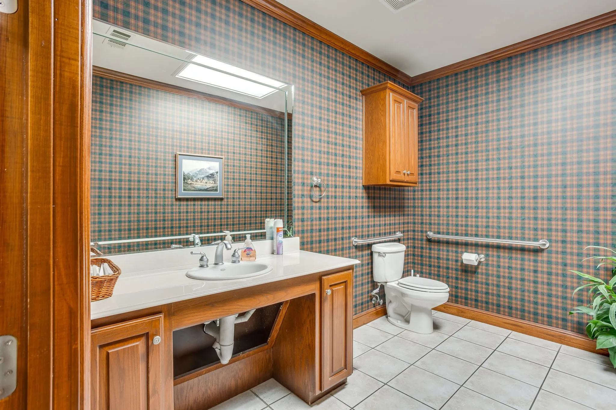 Office For Sale in Tarrant County , 4201 Gateway Drive, Colleyville, Texas 76034, 0, 0, Garage spaces, 0 Sqft, built in 2000, mls#21365795, Real Estate Agent in Colleyville, Homes For Sale in Tarrant county, Homes For Sale in Colleyville, Realtor in Colleyville Texas, Real Estate Brokerage Independent Realty Texas, Luminita Cordes Realtor