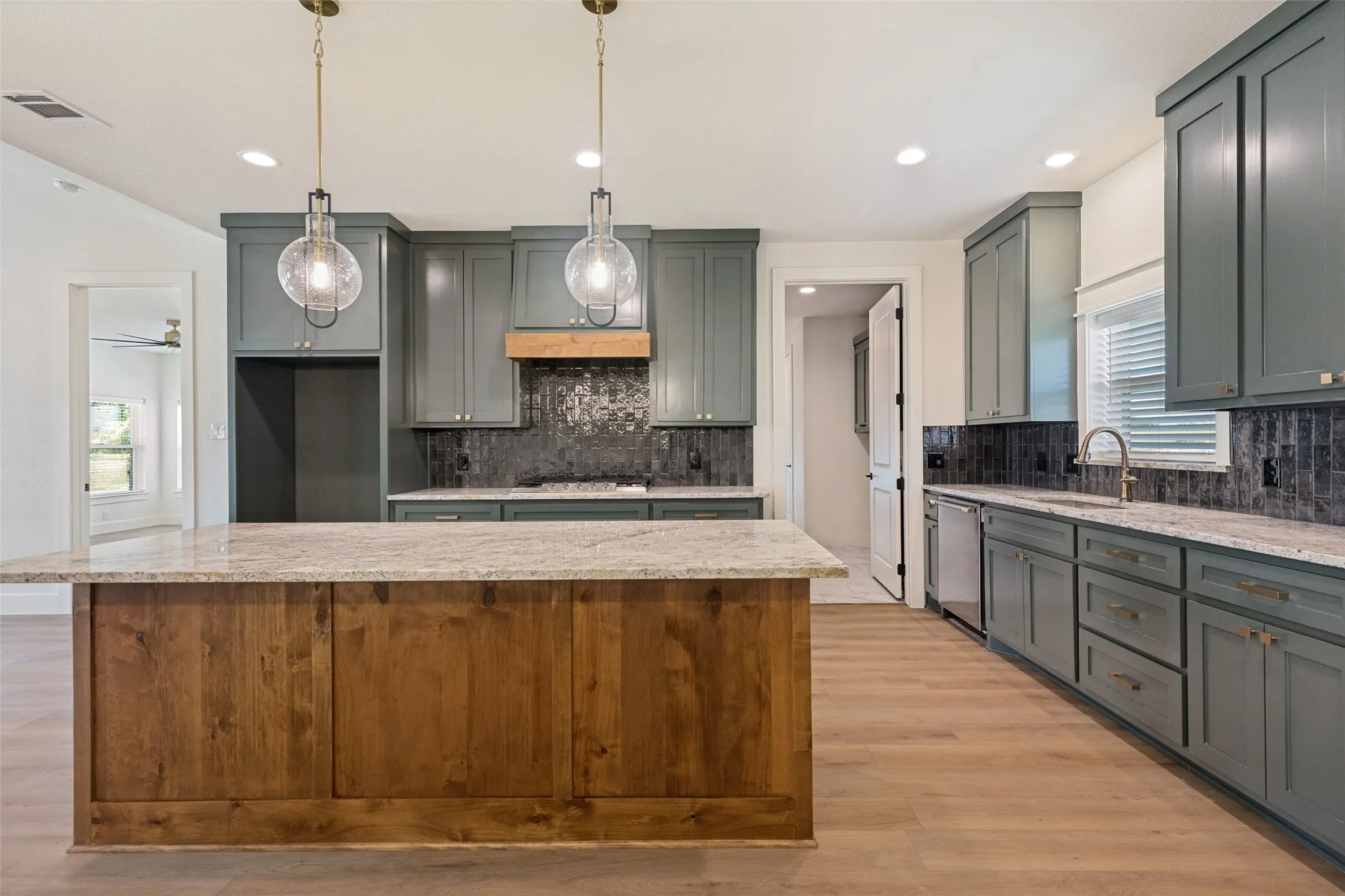 Single Family Residence For Sale in Wise County , 108 Keeter Springs Road, Springtown, Texas 76082, 4 Bedroom, 3 Bathroom, Garage spaces, 2,189 Sqft, built in 2026, mls#21367629, Real Estate Agent in Springtown, Homes For Sale in Wise county, Homes For Sale in Springtown, Realtor in Springtown Texas, Real Estate Brokerage Independent Realty Texas, Luminita Cordes Realtor