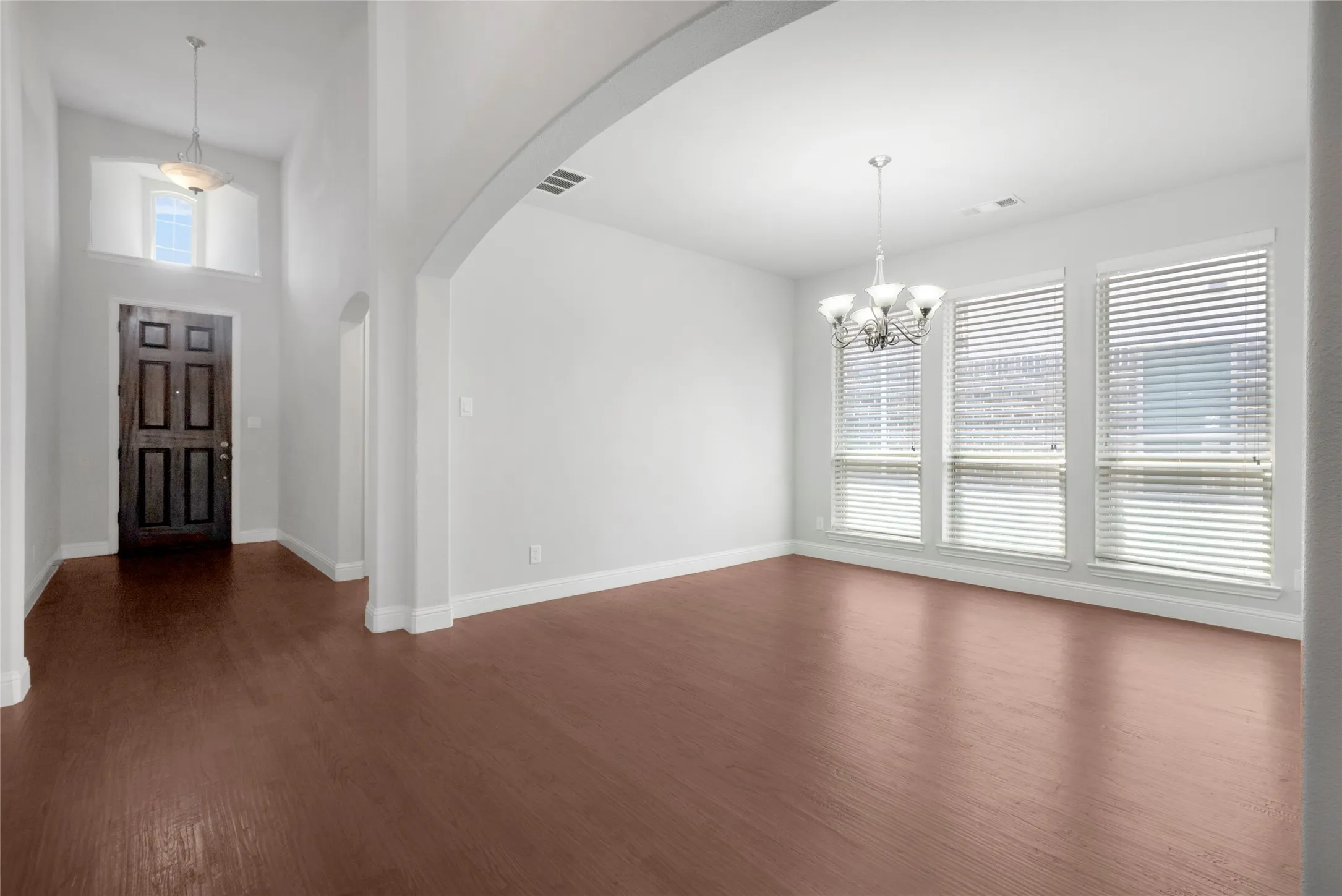 Single Family Residence For Sale in Denton County , 16105 Benbrook Boulevard, Prosper, Texas 75078, 4 Bedroom, 3 Bathroom, 2 Garage spaces, 2,988 Sqft, built in 2017, mls#21363761, Real Estate Agent in Prosper, Homes For Sale in Denton county, Homes For Sale in Prosper, Realtor in Prosper Texas, Real Estate Brokerage Independent Realty Texas, Luminita Cordes Realtor