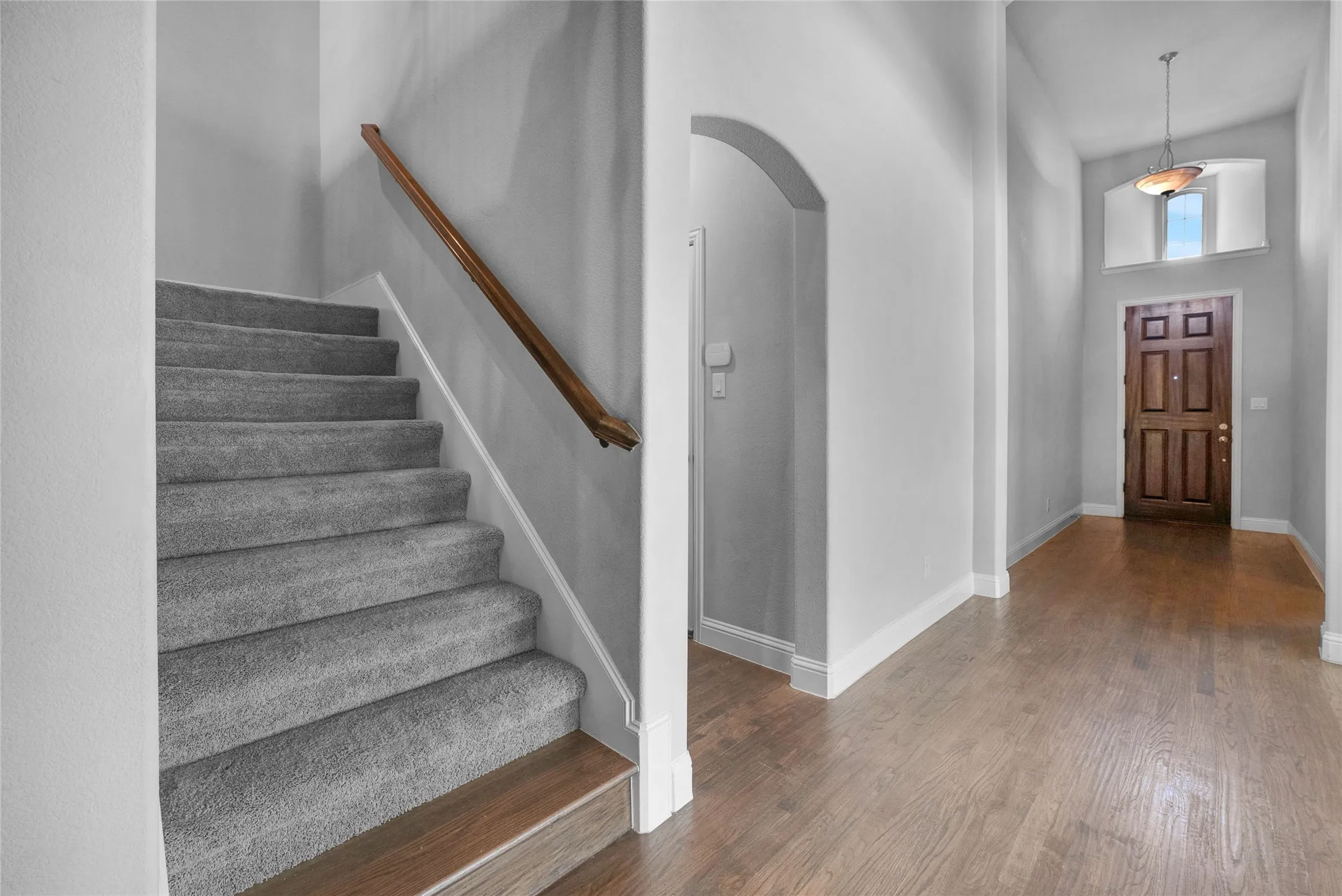 Single Family Residence For Sale in Denton County , 16105 Benbrook Boulevard, Prosper, Texas 75078, 4 Bedroom, 3 Bathroom, 2 Garage spaces, 2,988 Sqft, built in 2017, mls#21363761, Real Estate Agent in Prosper, Homes For Sale in Denton county, Homes For Sale in Prosper, Realtor in Prosper Texas, Real Estate Brokerage Independent Realty Texas, Luminita Cordes Realtor