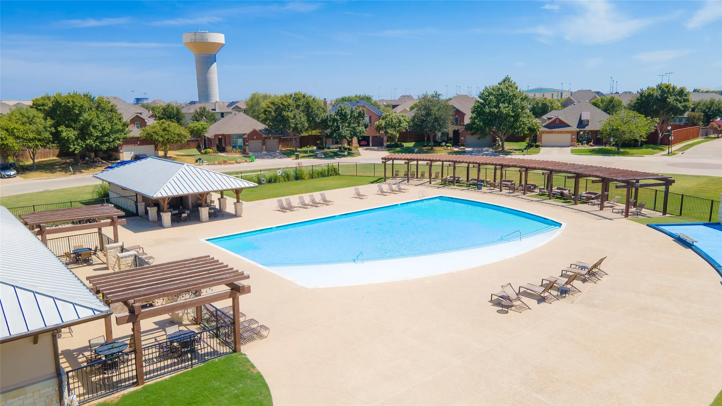 Single Family Residence For Sale in Denton County , 16105 Benbrook Boulevard, Prosper, Texas 75078, 4 Bedroom, 3 Bathroom, 2 Garage spaces, 2,988 Sqft, built in 2017, mls#21363761, Real Estate Agent in Prosper, Homes For Sale in Denton county, Homes For Sale in Prosper, Realtor in Prosper Texas, Real Estate Brokerage Independent Realty Texas, Luminita Cordes Realtor