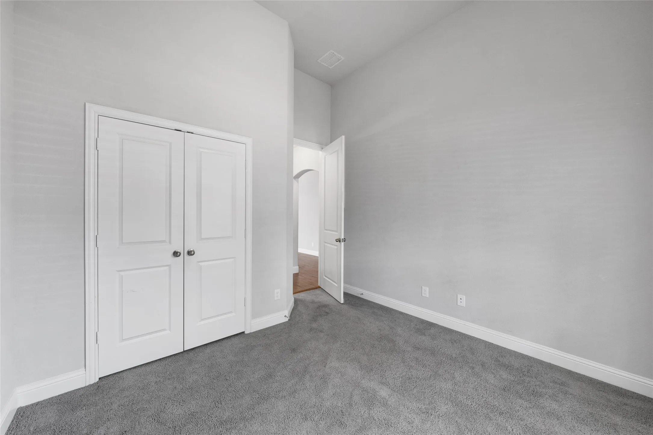 Single Family Residence For Sale in Denton County , 16105 Benbrook Boulevard, Prosper, Texas 75078, 4 Bedroom, 3 Bathroom, 2 Garage spaces, 2,988 Sqft, built in 2017, mls#21363761, Real Estate Agent in Prosper, Homes For Sale in Denton county, Homes For Sale in Prosper, Realtor in Prosper Texas, Real Estate Brokerage Independent Realty Texas, Luminita Cordes Realtor