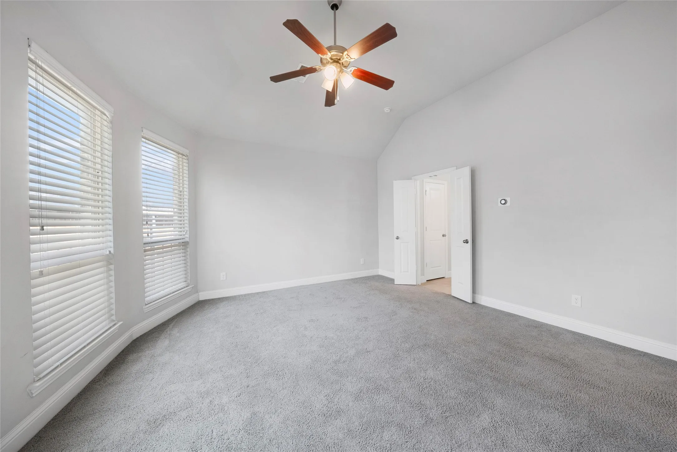 Single Family Residence For Sale in Denton County , 16105 Benbrook Boulevard, Prosper, Texas 75078, 4 Bedroom, 3 Bathroom, 2 Garage spaces, 2,988 Sqft, built in 2017, mls#21363761, Real Estate Agent in Prosper, Homes For Sale in Denton county, Homes For Sale in Prosper, Realtor in Prosper Texas, Real Estate Brokerage Independent Realty Texas, Luminita Cordes Realtor