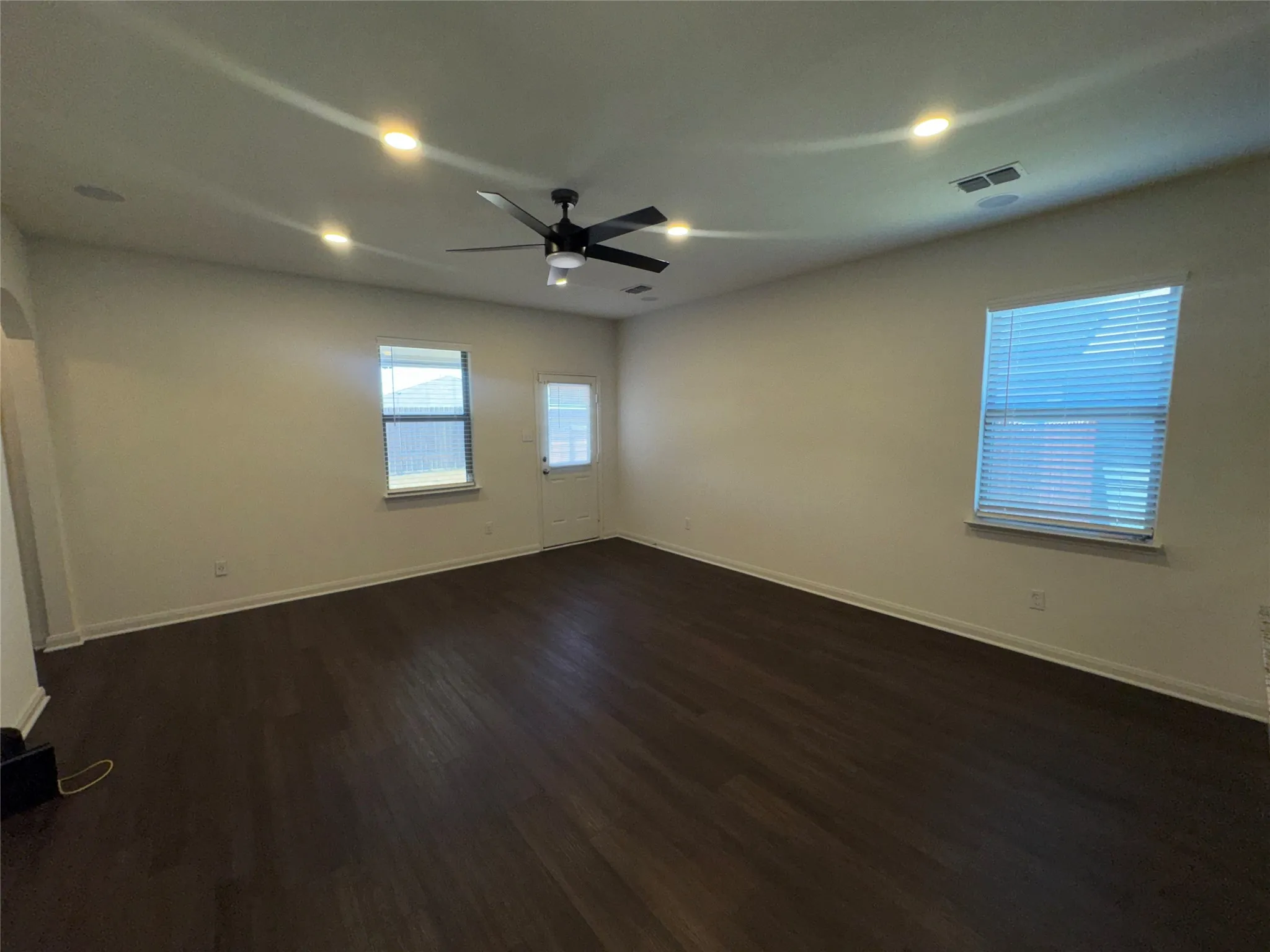 Single Family Residence For Rent in Dallas County , 14360 Riata Lane, Dallas, Texas 75253, 3 Bedroom, 2 Bathroom, 2 Garage spaces, 1,560 Sqft, built in 2019, mls#21359157, Real Estate Agent in Dallas, Homes For Rent in Dallas county, Homes For Rent in Dallas, Realtor in Dallas Texas, Real Estate Brokerage Independent Realty Texas, Luminita Cordes Realtor