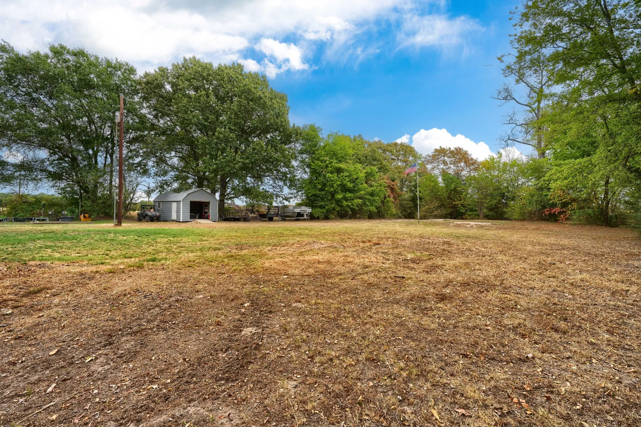 Single Family Residence For Sale in Van Zandt County , 1078 1st Monday Lane, Canton, Texas 75103, 2 Bedroom, 2 Bathroom, Garage spaces, 1,368 Sqft, built in 1973, mls#21367034, Real Estate Agent in Canton, Homes For Sale in Van Zandt county, Homes For Sale in Canton, Realtor in Canton Texas, Real Estate Brokerage Independent Realty Texas, Luminita Cordes Realtor