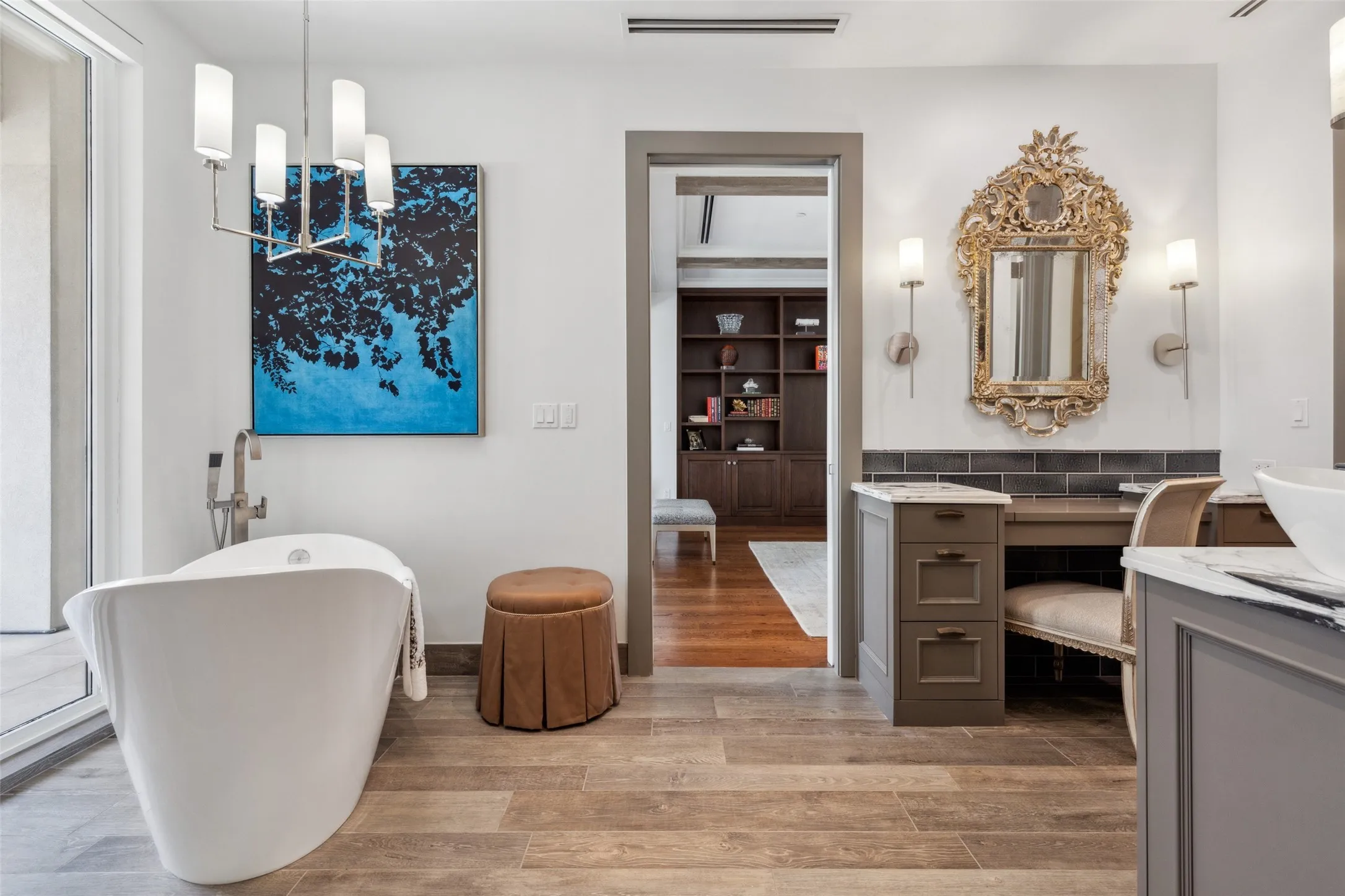 Condominium For Sale in Dallas County , 2300 Wolf Street 3D, Dallas, Texas 75201, 2 Bedroom, 3 Bathroom, 2 Garage spaces, 3,200 Sqft, built in 2014, mls#21367674, Real Estate Agent in Dallas, Homes For Sale in Dallas county, Homes For Sale in Dallas, Realtor in Dallas Texas, Real Estate Brokerage Independent Realty Texas, Luminita Cordes Realtor