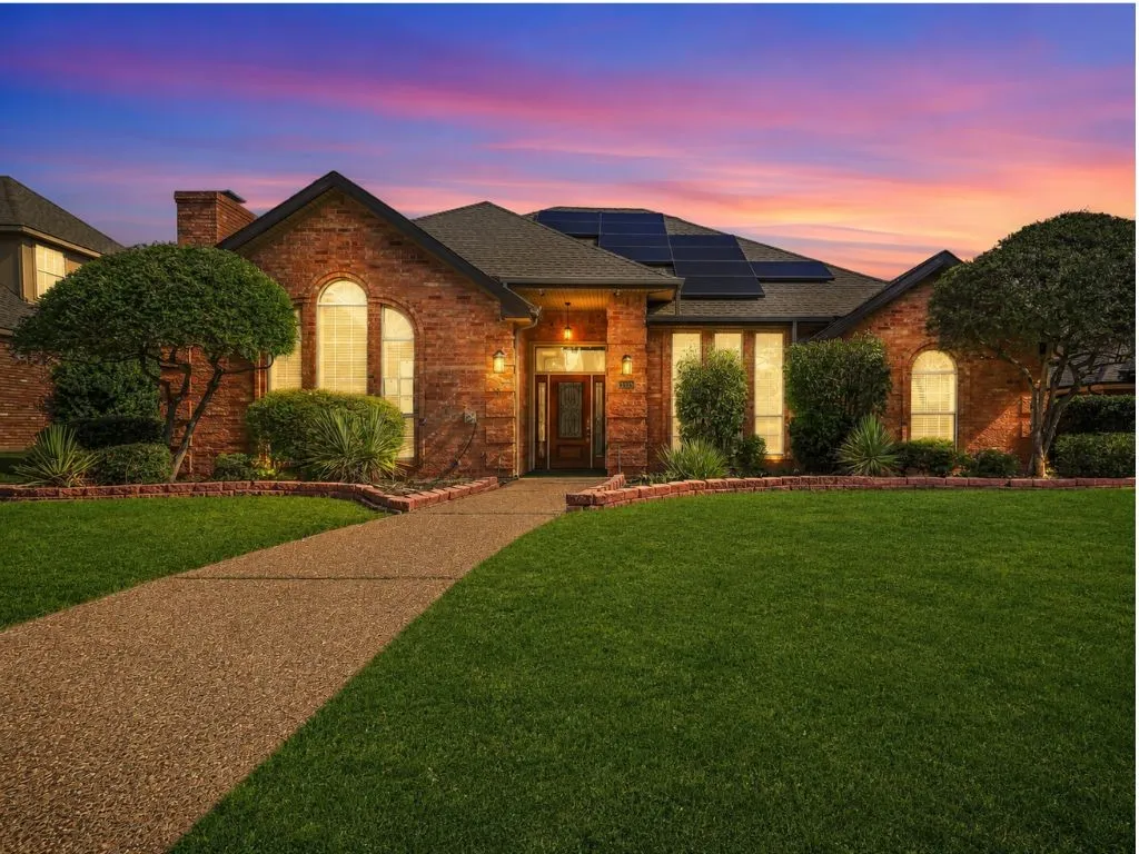 Single Family Residence For Sale in Collin County , 3345 Sage Brush Trail, Plano, Texas 75023, 4 Bedroom, 3 Bathroom, 2 Garage spaces, 2,787 Sqft, built in 1987, mls#21367646, Real Estate Agent in Plano, Homes For Sale in Collin county, Homes For Sale in Plano, Realtor in Plano Texas, Real Estate Brokerage Independent Realty Texas, Luminita Cordes Realtor