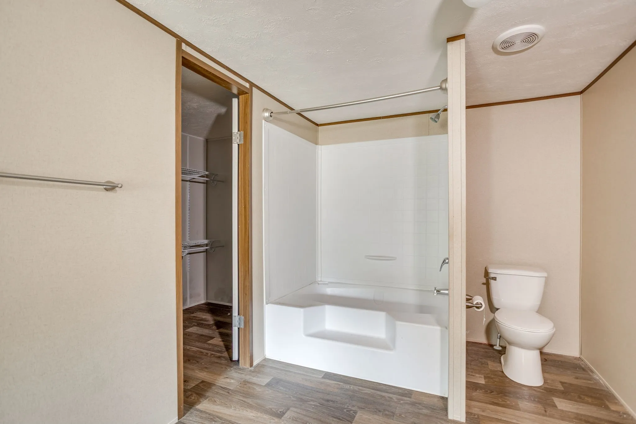 Manufactured Home For Sale in Parker County , 000 FM 1189, Lipan, Texas 76462, 3 Bedroom, 2 Bathroom, Garage spaces, 1,700 Sqft, built in 2023, mls#21367684, Real Estate Agent in Lipan, Homes For Sale in Parker county, Homes For Sale in Lipan, Realtor in Lipan Texas, Real Estate Brokerage Independent Realty Texas, Luminita Cordes Realtor