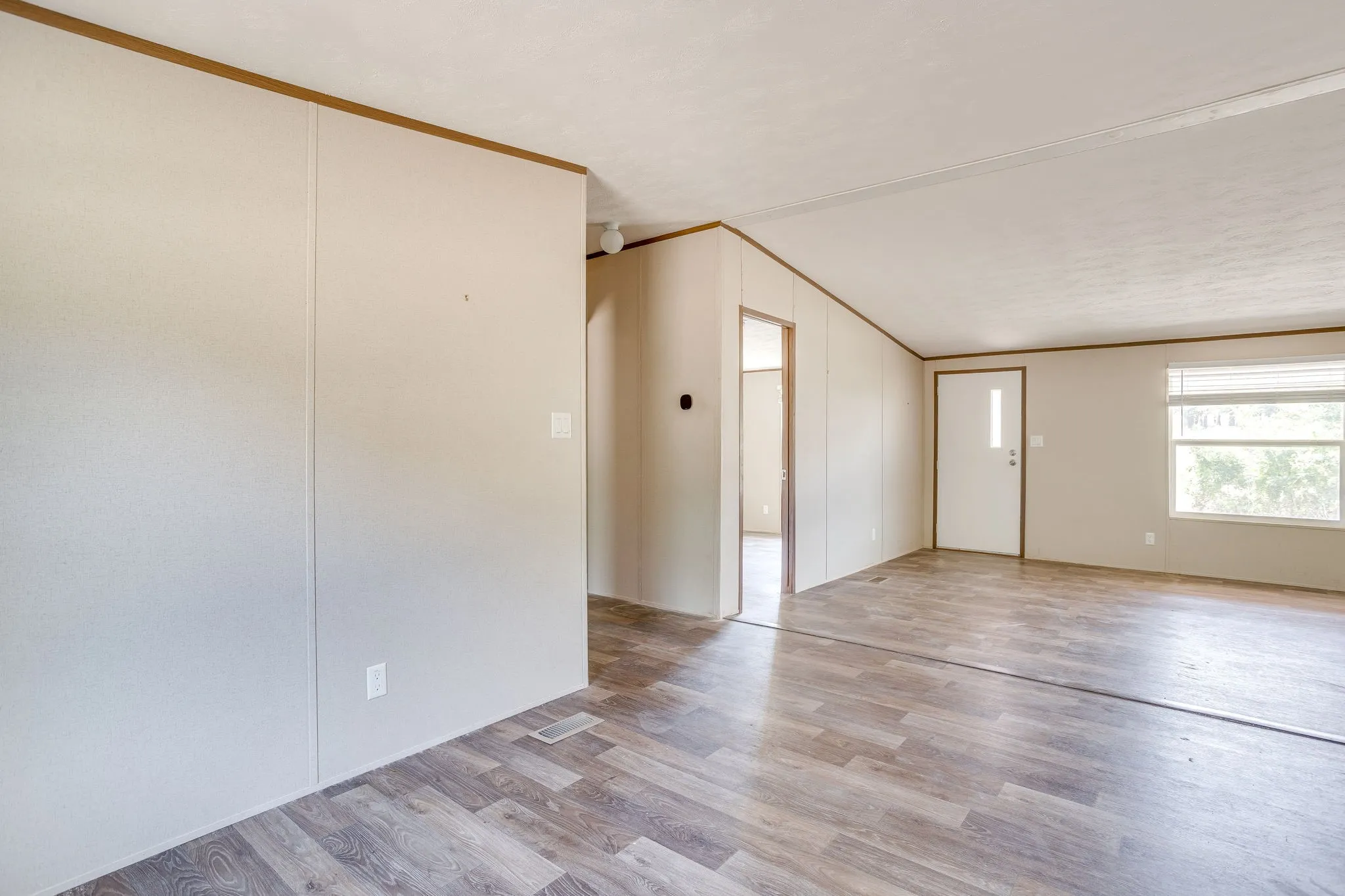 Manufactured Home For Sale in Parker County , 000 FM 1189, Lipan, Texas 76462, 3 Bedroom, 2 Bathroom, Garage spaces, 1,700 Sqft, built in 2023, mls#21367684, Real Estate Agent in Lipan, Homes For Sale in Parker county, Homes For Sale in Lipan, Realtor in Lipan Texas, Real Estate Brokerage Independent Realty Texas, Luminita Cordes Realtor