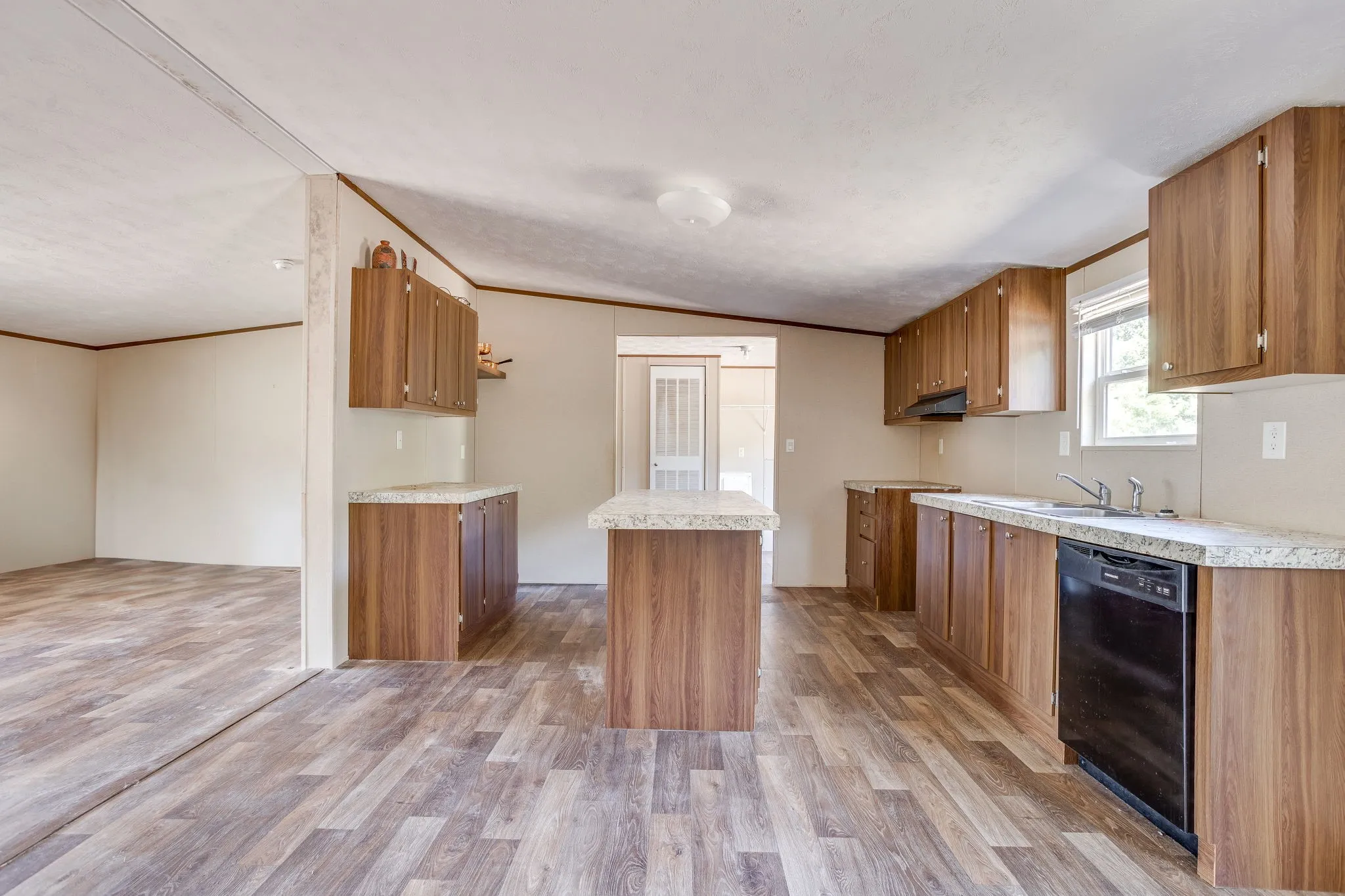 Manufactured Home For Sale in Parker County , 000 FM 1189, Lipan, Texas 76462, 3 Bedroom, 2 Bathroom, Garage spaces, 1,700 Sqft, built in 2023, mls#21367684, Real Estate Agent in Lipan, Homes For Sale in Parker county, Homes For Sale in Lipan, Realtor in Lipan Texas, Real Estate Brokerage Independent Realty Texas, Luminita Cordes Realtor