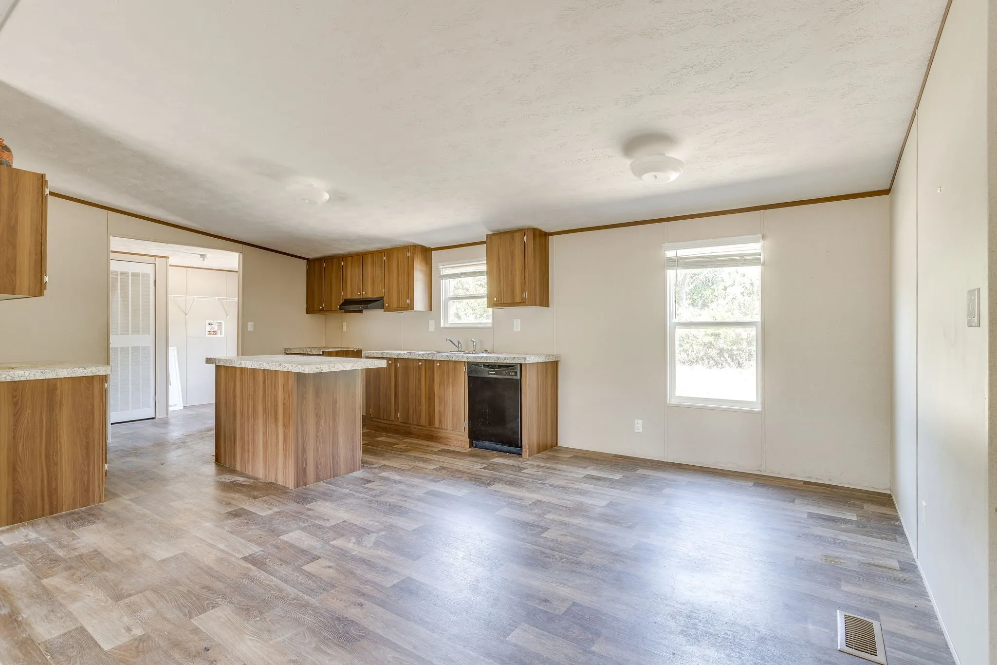 Manufactured Home For Sale in Parker County , 000 FM 1189, Lipan, Texas 76462, 3 Bedroom, 2 Bathroom, Garage spaces, 1,700 Sqft, built in 2023, mls#21367684, Real Estate Agent in Lipan, Homes For Sale in Parker county, Homes For Sale in Lipan, Realtor in Lipan Texas, Real Estate Brokerage Independent Realty Texas, Luminita Cordes Realtor