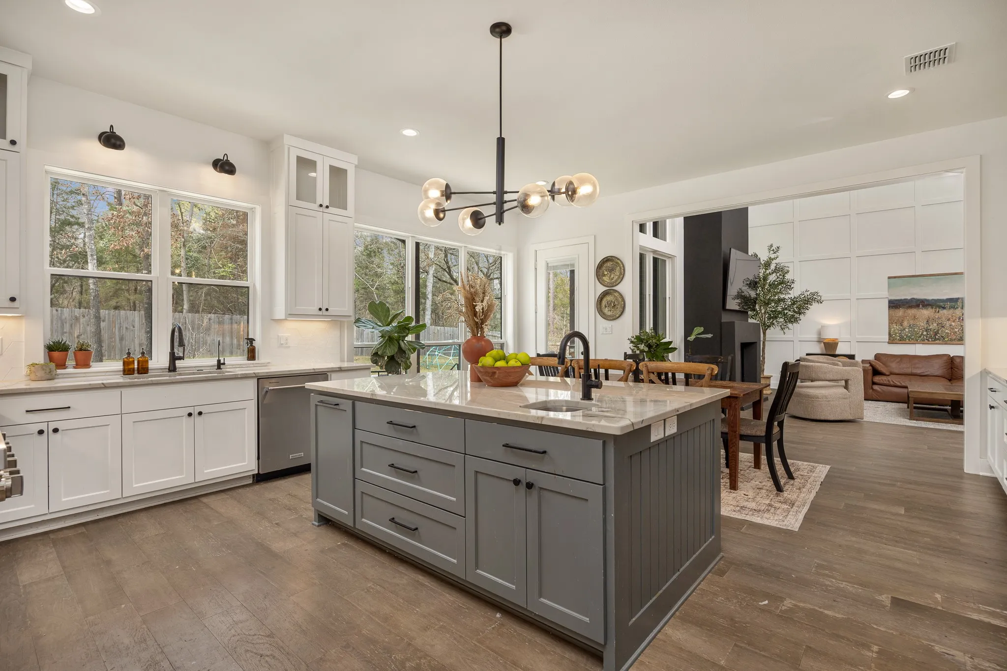 Single Family Residence For Sale in Smith County , 9261 Caddo Ridge Cove, Tyler, Texas 75703, 5 Bedroom, 4 Bathroom, 3 Garage spaces, 3,899 Sqft, built in 2022, mls#21367693, Real Estate Agent in Tyler, Homes For Sale in Smith county, Homes For Sale in Tyler, Realtor in Tyler Texas, Real Estate Brokerage Independent Realty Texas, Luminita Cordes Realtor