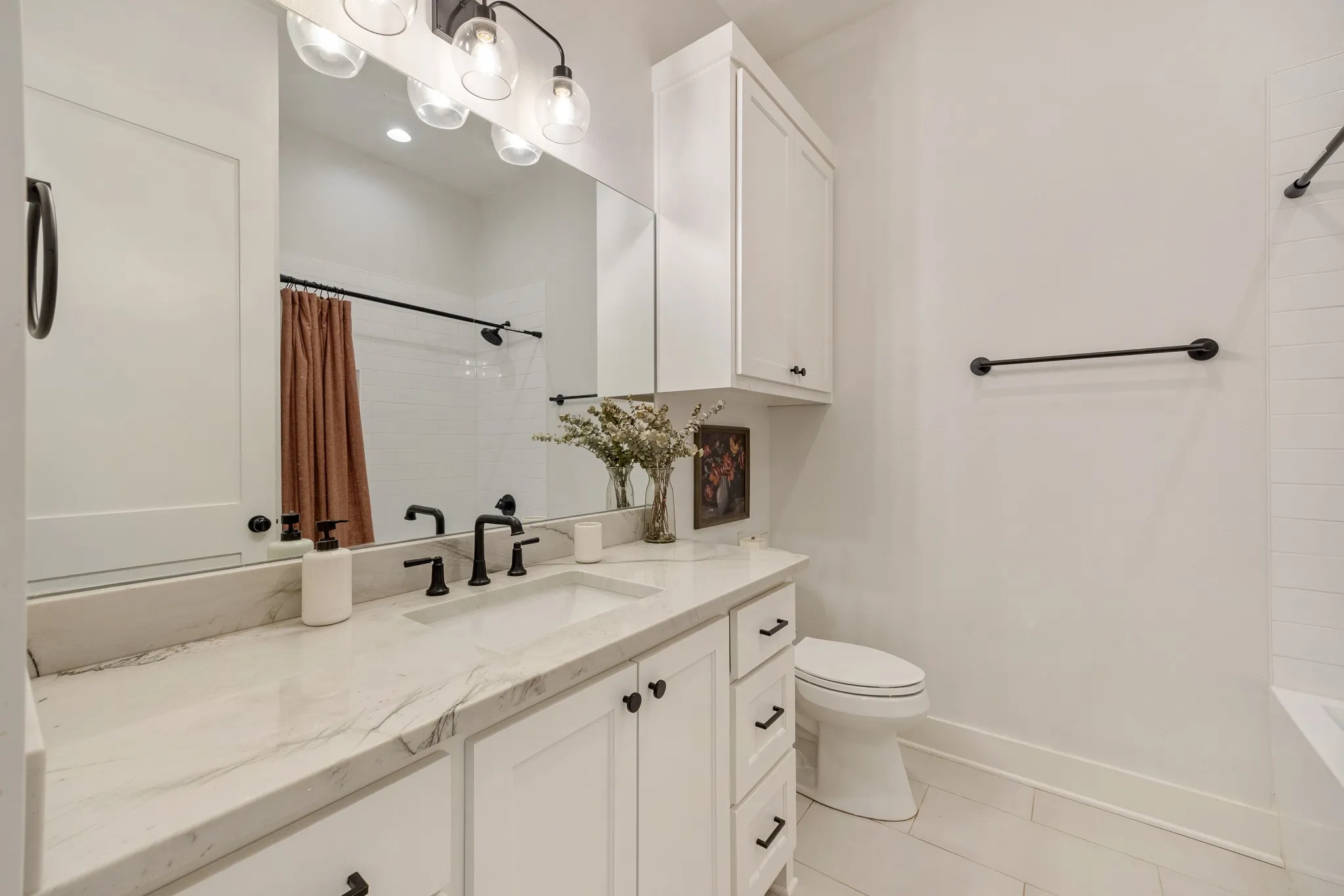 Single Family Residence For Sale in Smith County , 9261 Caddo Ridge Cove, Tyler, Texas 75703, 5 Bedroom, 4 Bathroom, 3 Garage spaces, 3,899 Sqft, built in 2022, mls#21367693, Real Estate Agent in Tyler, Homes For Sale in Smith county, Homes For Sale in Tyler, Realtor in Tyler Texas, Real Estate Brokerage Independent Realty Texas, Luminita Cordes Realtor