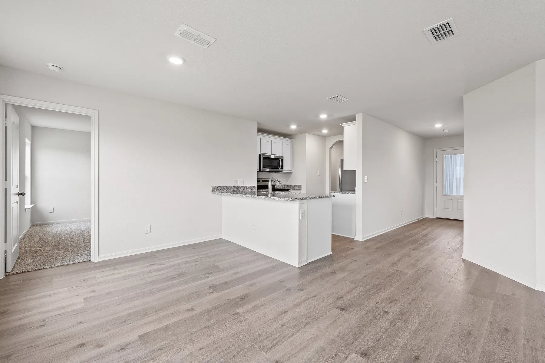 Single Family Residence For Sale in Hunt County , 4703 Fillmore Drive, Greenville, Texas 75401, 3 Bedroom, 2 Bathroom, 2 Garage spaces, 1,175 Sqft, built in 2025, mls#21367694, Real Estate Agent in Greenville, Homes For Sale in Hunt county, Homes For Sale in Greenville, Realtor in Greenville Texas, Real Estate Brokerage Independent Realty Texas, Luminita Cordes Realtor