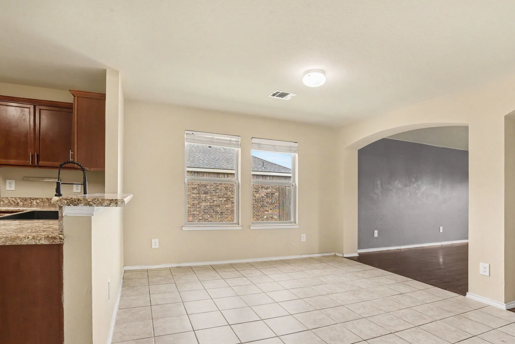 Single Family Residence For Sale in Collin County , 502 Plum Drive, Josephine, Texas 75173, 4 Bedroom, 2 Bathroom, 2 Garage spaces, 1,681 Sqft, built in 2016, mls#21362143, Real Estate Agent in Josephine, Homes For Sale in Collin county, Homes For Sale in Josephine, Realtor in Josephine Texas, Real Estate Brokerage Independent Realty Texas, Luminita Cordes Realtor