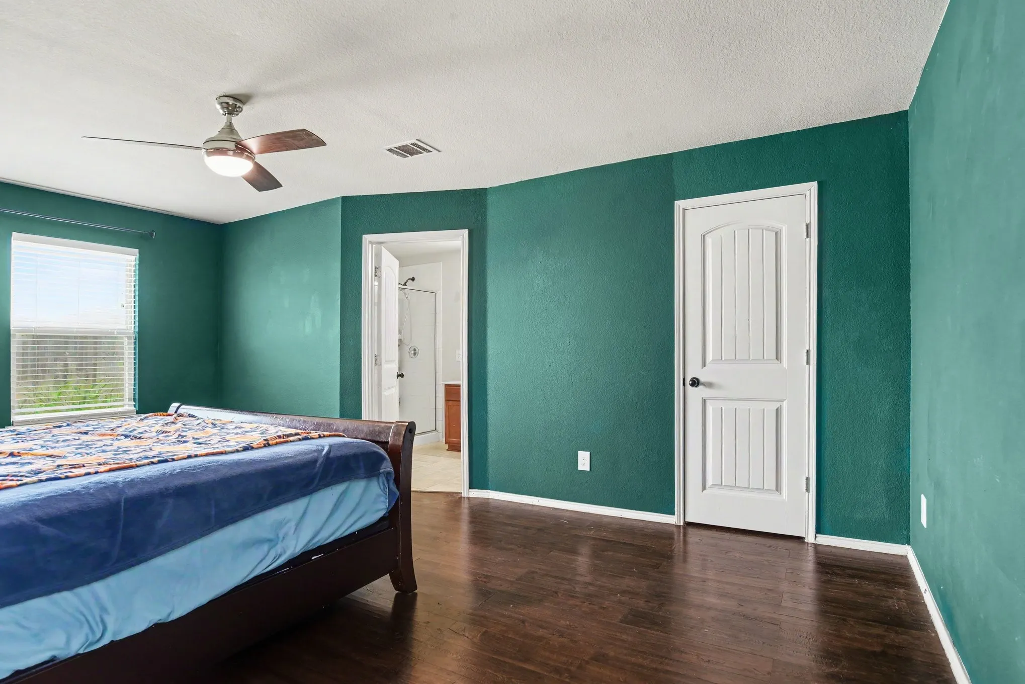 Single Family Residence For Sale in Collin County , 502 Plum Drive, Josephine, Texas 75173, 4 Bedroom, 2 Bathroom, 2 Garage spaces, 1,681 Sqft, built in 2016, mls#21362143, Real Estate Agent in Josephine, Homes For Sale in Collin county, Homes For Sale in Josephine, Realtor in Josephine Texas, Real Estate Brokerage Independent Realty Texas, Luminita Cordes Realtor