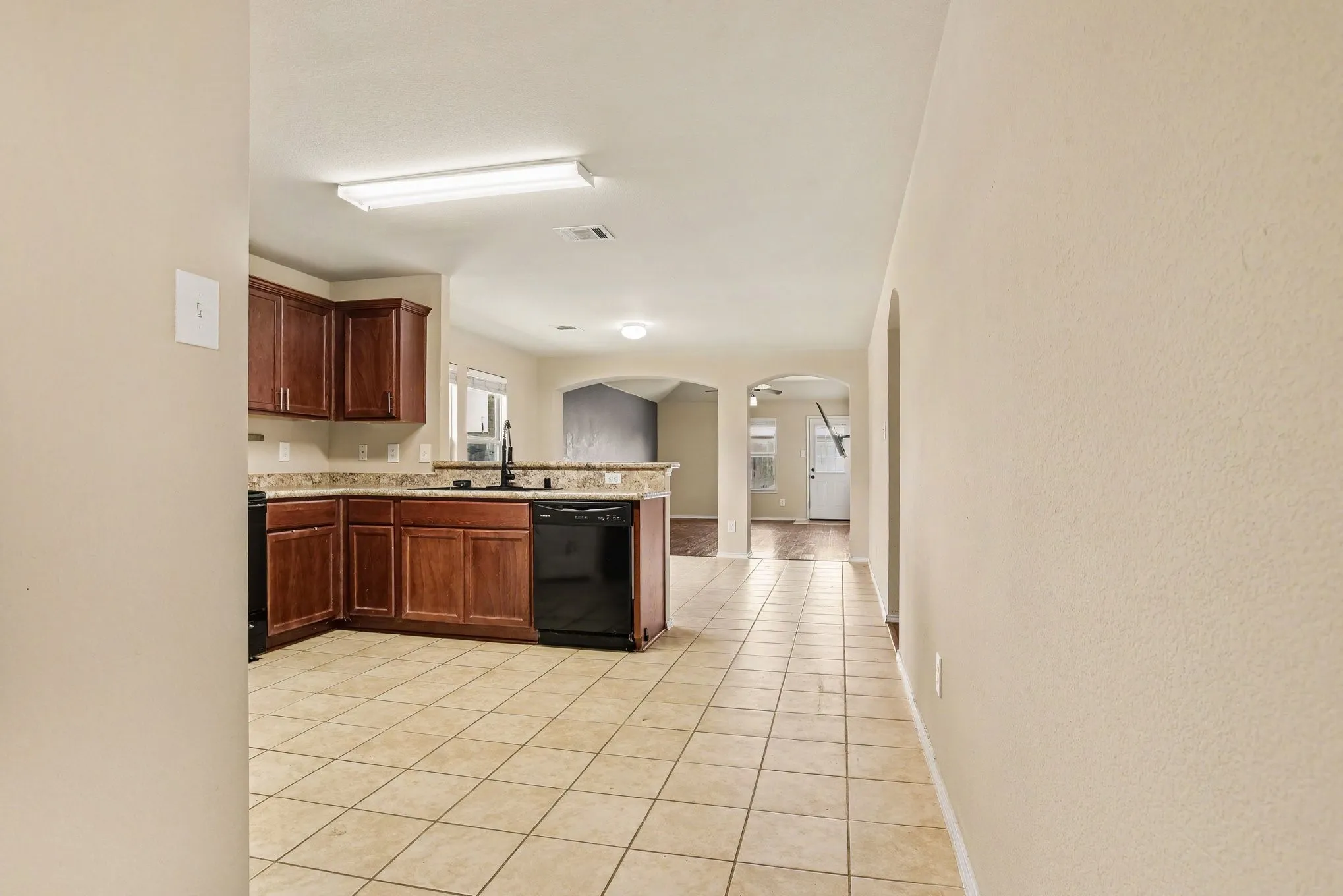 Single Family Residence For Sale in Collin County , 502 Plum Drive, Josephine, Texas 75173, 4 Bedroom, 2 Bathroom, 2 Garage spaces, 1,681 Sqft, built in 2016, mls#21362143, Real Estate Agent in Josephine, Homes For Sale in Collin county, Homes For Sale in Josephine, Realtor in Josephine Texas, Real Estate Brokerage Independent Realty Texas, Luminita Cordes Realtor