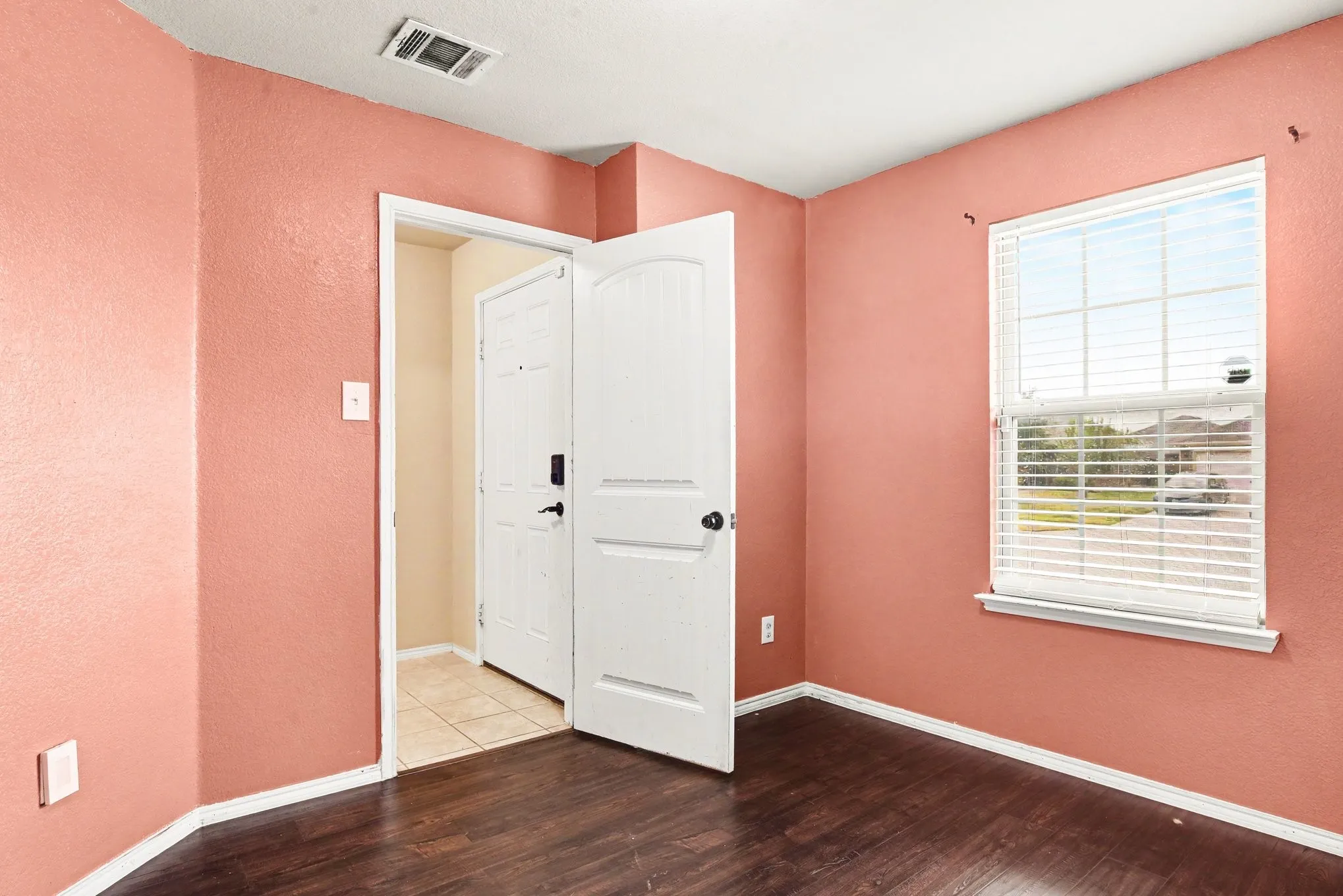 Single Family Residence For Sale in Collin County , 502 Plum Drive, Josephine, Texas 75173, 4 Bedroom, 2 Bathroom, 2 Garage spaces, 1,681 Sqft, built in 2016, mls#21362143, Real Estate Agent in Josephine, Homes For Sale in Collin county, Homes For Sale in Josephine, Realtor in Josephine Texas, Real Estate Brokerage Independent Realty Texas, Luminita Cordes Realtor