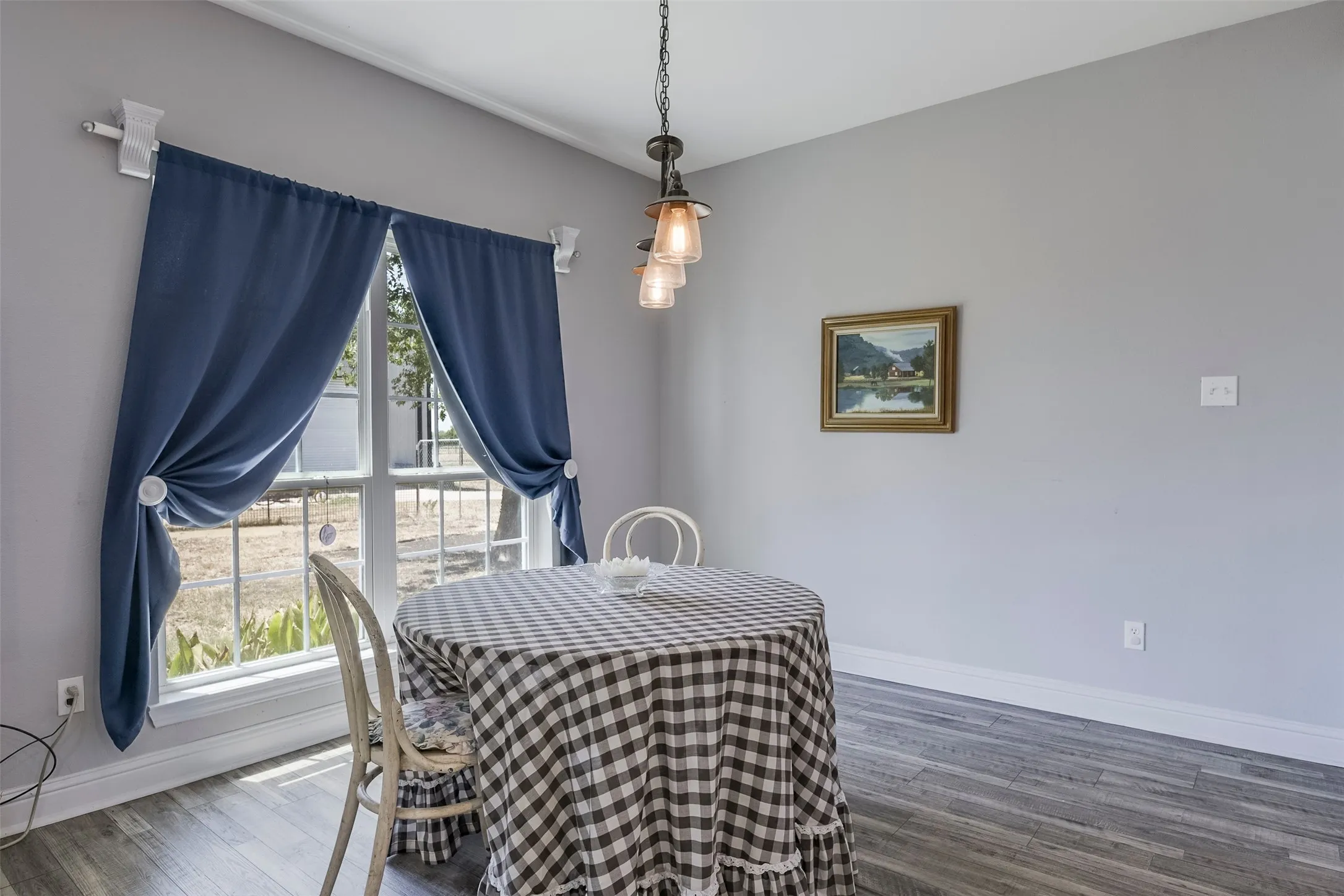 Single Family Residence For Sale in Ellis County , 401 Carter Road, Italy, Texas 76651, 3 Bedroom, 2 Bathroom, 2 Garage spaces, 2,336 Sqft, built in 2021, mls#21367504, Real Estate Agent in Italy, Homes For Sale in Ellis county, Homes For Sale in Italy, Realtor in Italy Texas, Real Estate Brokerage Independent Realty Texas, Luminita Cordes Realtor
