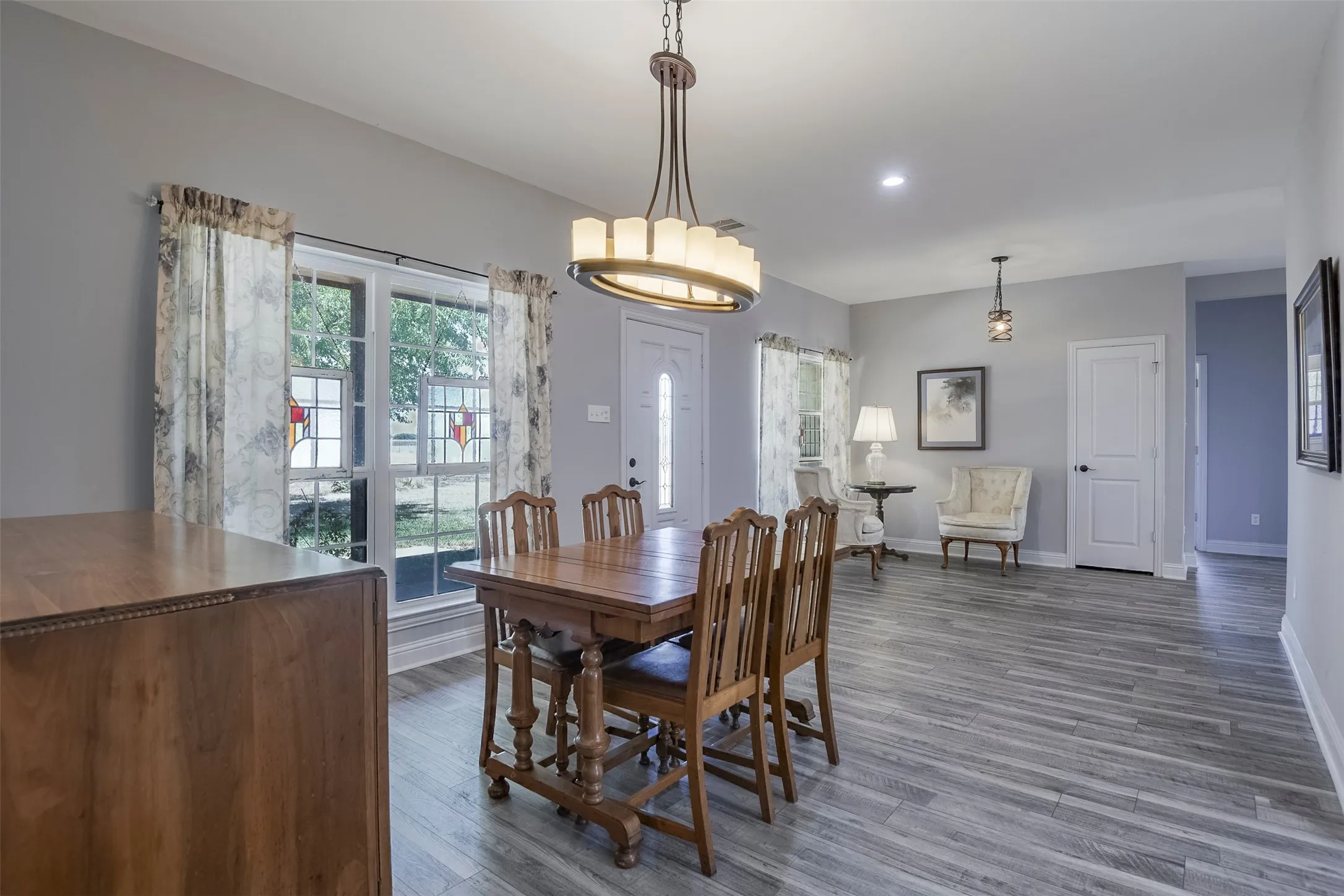 Single Family Residence For Sale in Ellis County , 401 Carter Road, Italy, Texas 76651, 3 Bedroom, 2 Bathroom, 2 Garage spaces, 2,336 Sqft, built in 2021, mls#21367504, Real Estate Agent in Italy, Homes For Sale in Ellis county, Homes For Sale in Italy, Realtor in Italy Texas, Real Estate Brokerage Independent Realty Texas, Luminita Cordes Realtor