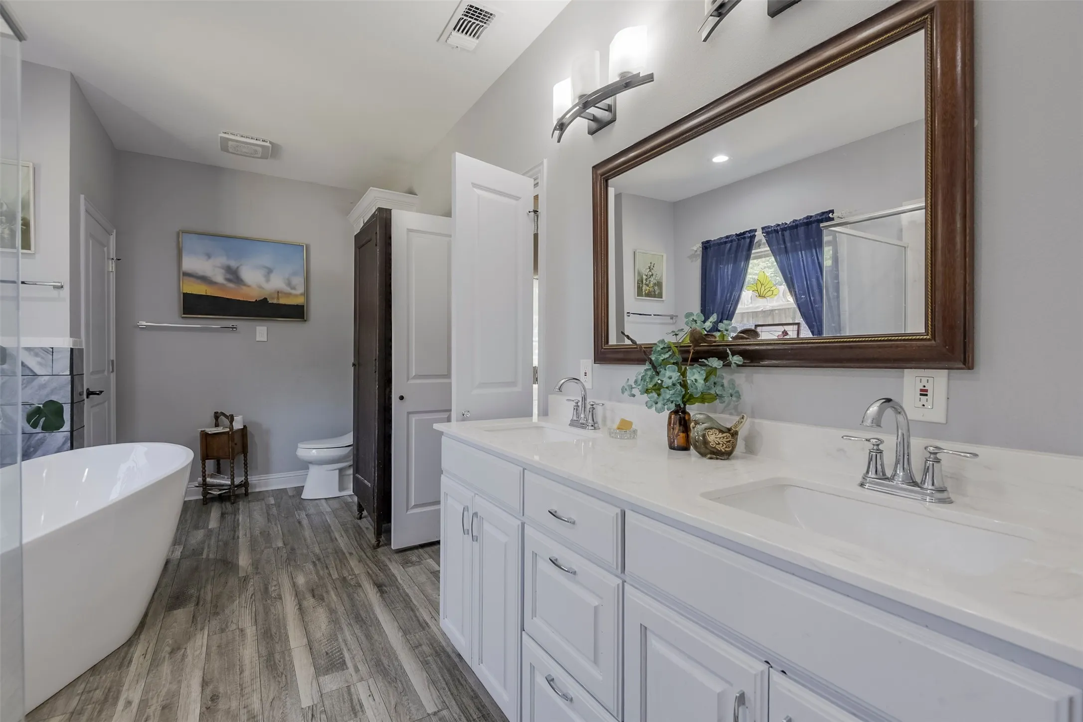 Single Family Residence For Sale in Ellis County , 401 Carter Road, Italy, Texas 76651, 3 Bedroom, 2 Bathroom, 2 Garage spaces, 2,336 Sqft, built in 2021, mls#21367504, Real Estate Agent in Italy, Homes For Sale in Ellis county, Homes For Sale in Italy, Realtor in Italy Texas, Real Estate Brokerage Independent Realty Texas, Luminita Cordes Realtor