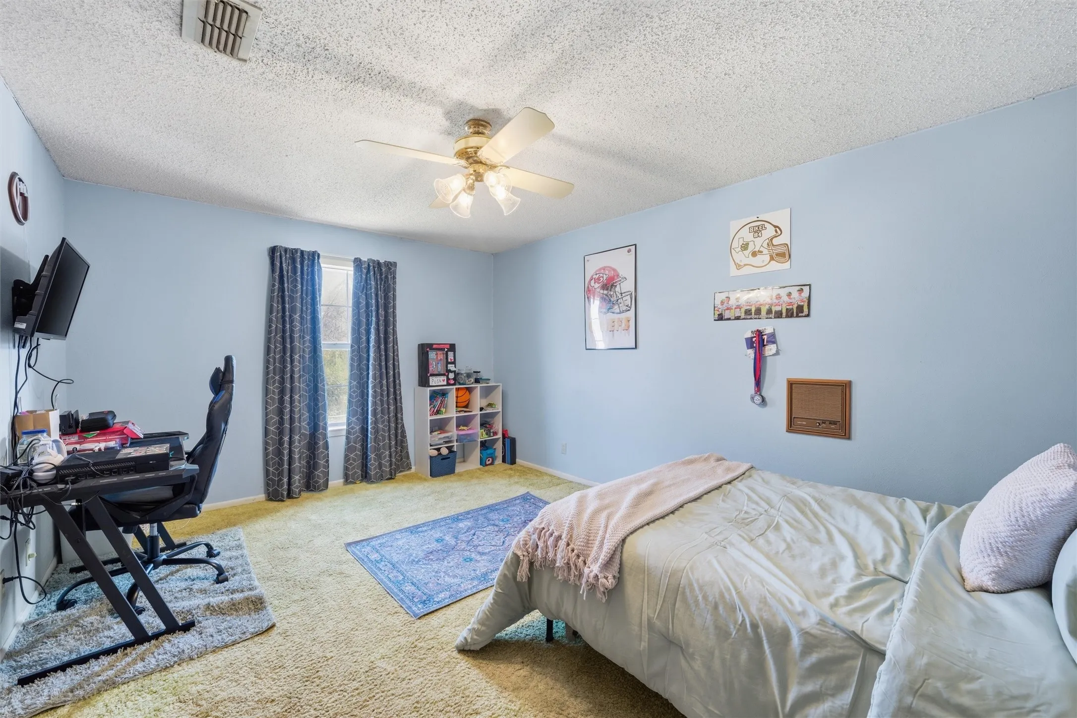 Single Family Residence For Sale in Bosque County , 2210 White Street, Clifton, Texas 76634, 5 Bedroom, 4 Bathroom, 2 Garage spaces, 3,438 Sqft, built in 1980, mls#21367704, Real Estate Agent in Clifton, Homes For Sale in Bosque county, Homes For Sale in Clifton, Realtor in Clifton Texas, Real Estate Brokerage Independent Realty Texas, Luminita Cordes Realtor