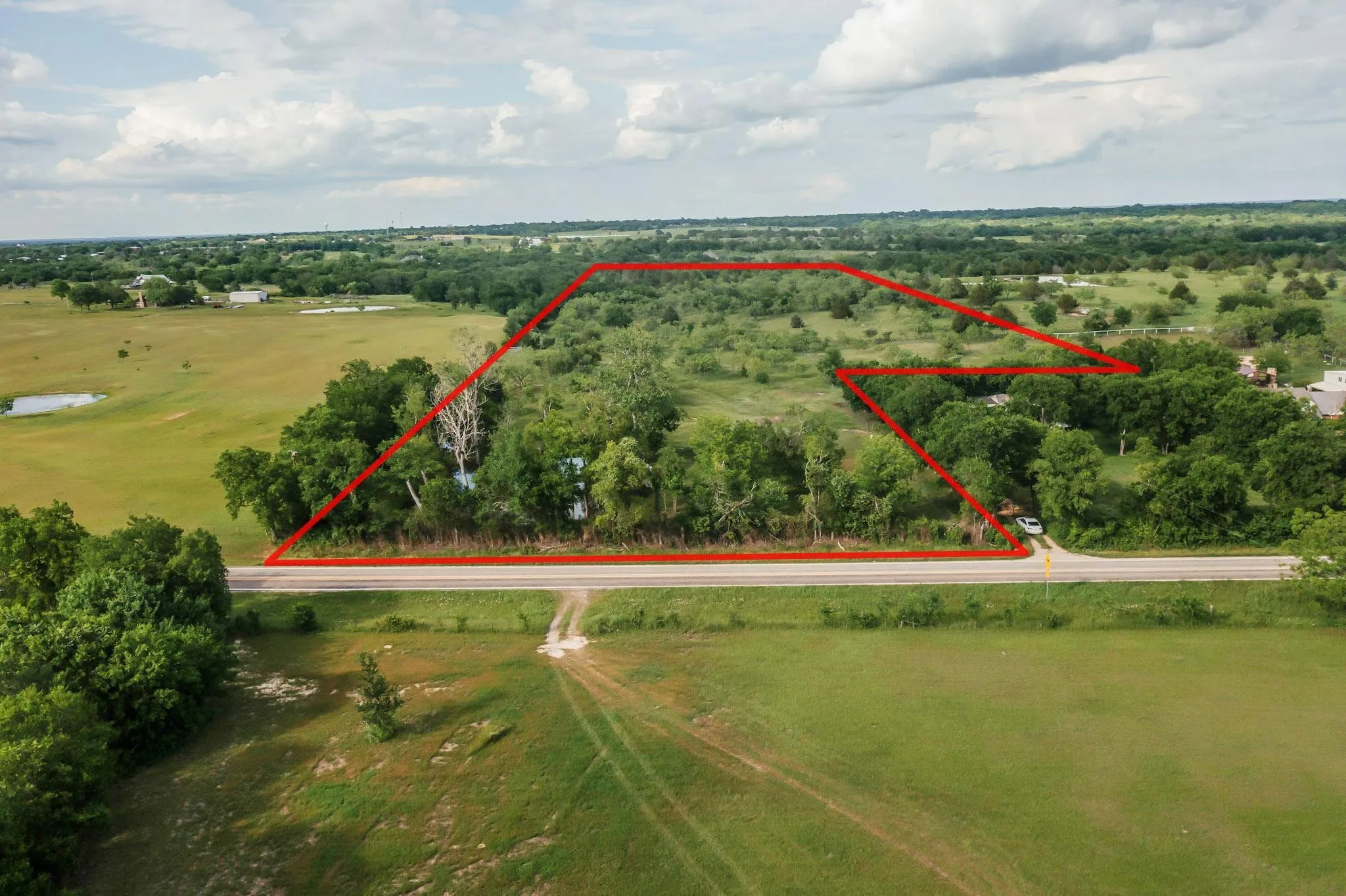 Unimproved Land For Sale in Ellis County , 6761 FM 660, Ennis, Texas 75119, 0, 0, Garage spaces, 0 Sqft, built in 0, mls#21367732, Real Estate Agent in Ennis, Homes For Sale in Ellis county, Homes For Sale in Ennis, Realtor in Ennis Texas, Real Estate Brokerage Independent Realty Texas, Luminita Cordes Realtor