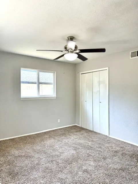 Single Family Residence For Sale in Tarrant County , 3912 Shawnee Trail, Lake Worth, Texas 76135, 3 Bedroom, 2 Bathroom, 2 Garage spaces, 1,343 Sqft, built in 1961, mls#21329202, Real Estate Agent in Lake Worth, Homes For Sale in Tarrant county, Homes For Sale in Lake Worth, Realtor in Lake Worth Texas, Real Estate Brokerage Independent Realty Texas, Luminita Cordes Realtor