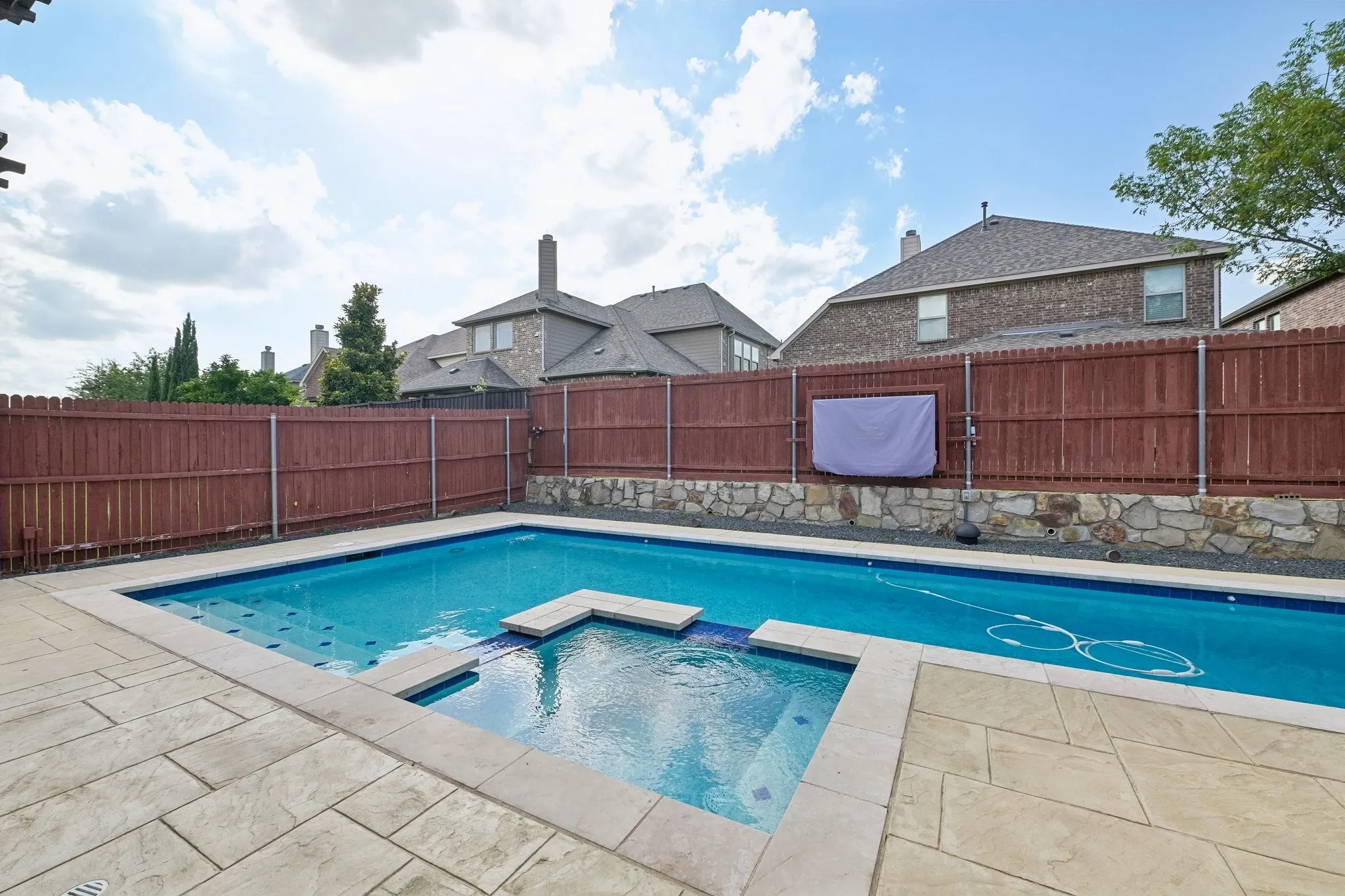 Single Family Residence For Rent in Denton County , 720 Yarrow Street, Little Elm, Texas 75068, 6 Bedroom, 4 Bathroom, 2 Garage spaces, 4,287 Sqft, built in 2016, mls#21367741, Real Estate Agent in Little Elm, Homes For Rent in Denton county, Homes For Rent in Little Elm, Realtor in Little Elm Texas, Real Estate Brokerage Independent Realty Texas, Luminita Cordes Realtor