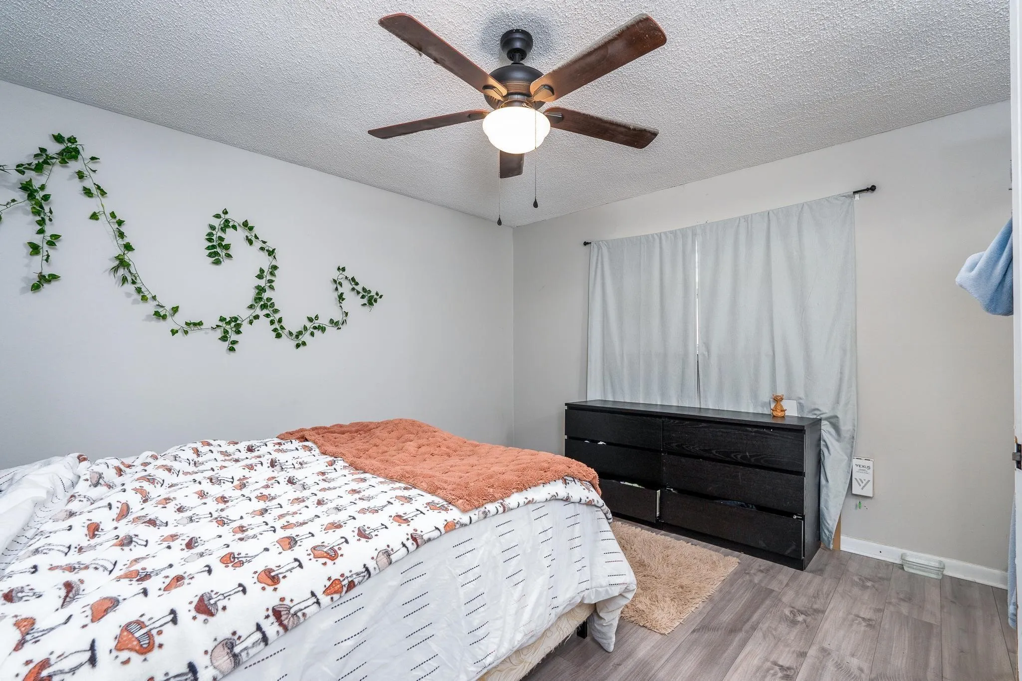 Single Family Residence For Sale in Taylor County , 225 N La Salle Drive, Abilene, Texas 79603, 3 Bedroom, 2 Bathroom, 2 Garage spaces, 1,595 Sqft, built in 1965, mls#21367745, Real Estate Agent in Abilene, Homes For Sale in Taylor county, Homes For Sale in Abilene, Realtor in Abilene Texas, Real Estate Brokerage Independent Realty Texas, Luminita Cordes Realtor