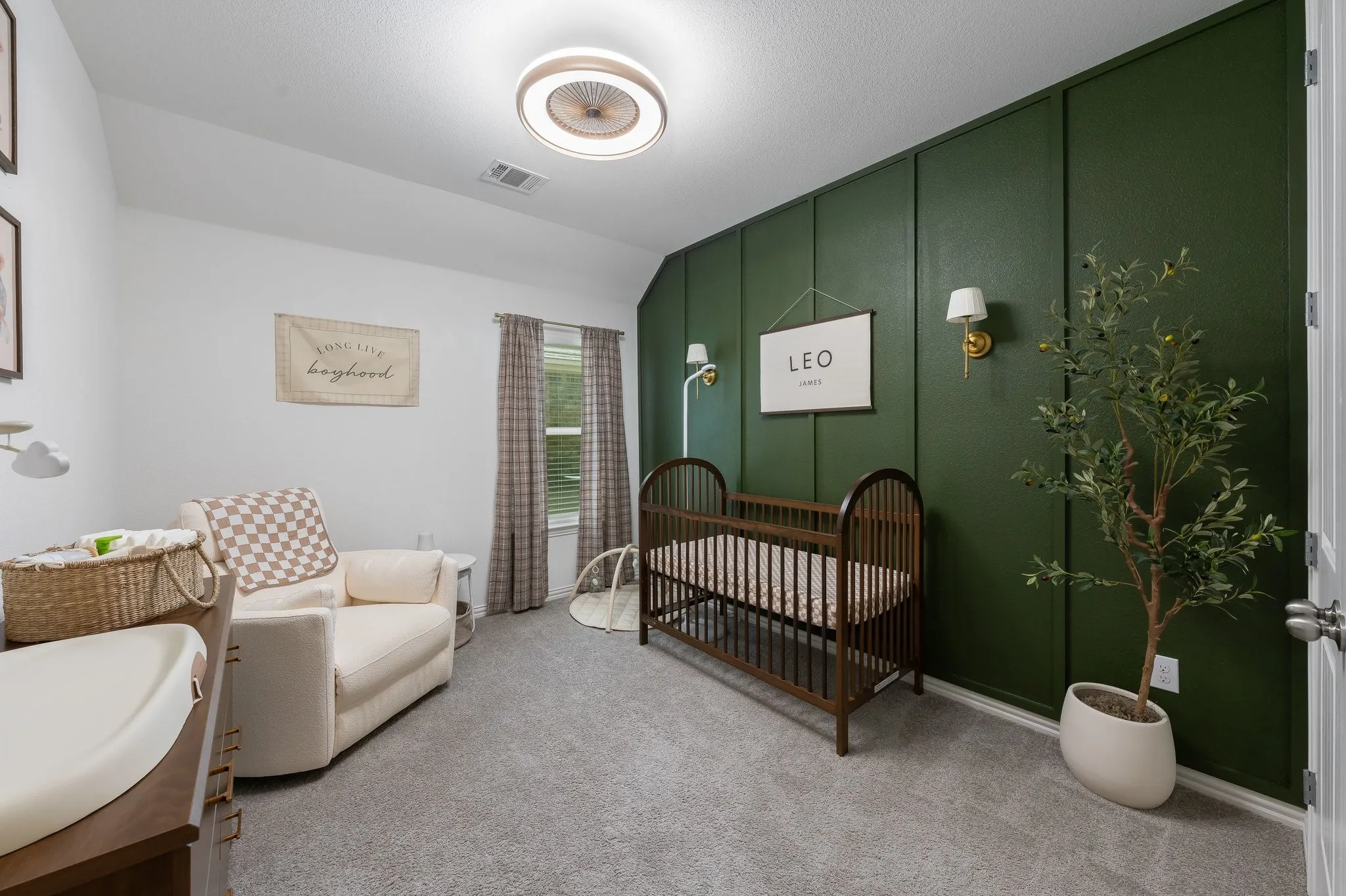 Single Family Residence For Sale in Denton County , 1025 Rosebay Drive, Justin, Texas 76247, 3 Bedroom, 2 Bathroom, 2 Garage spaces, 2,018 Sqft, built in 2023, mls#21367263, Real Estate Agent in Justin, Homes For Sale in Denton county, Homes For Sale in Justin, Realtor in Justin Texas, Real Estate Brokerage Independent Realty Texas, Luminita Cordes Realtor