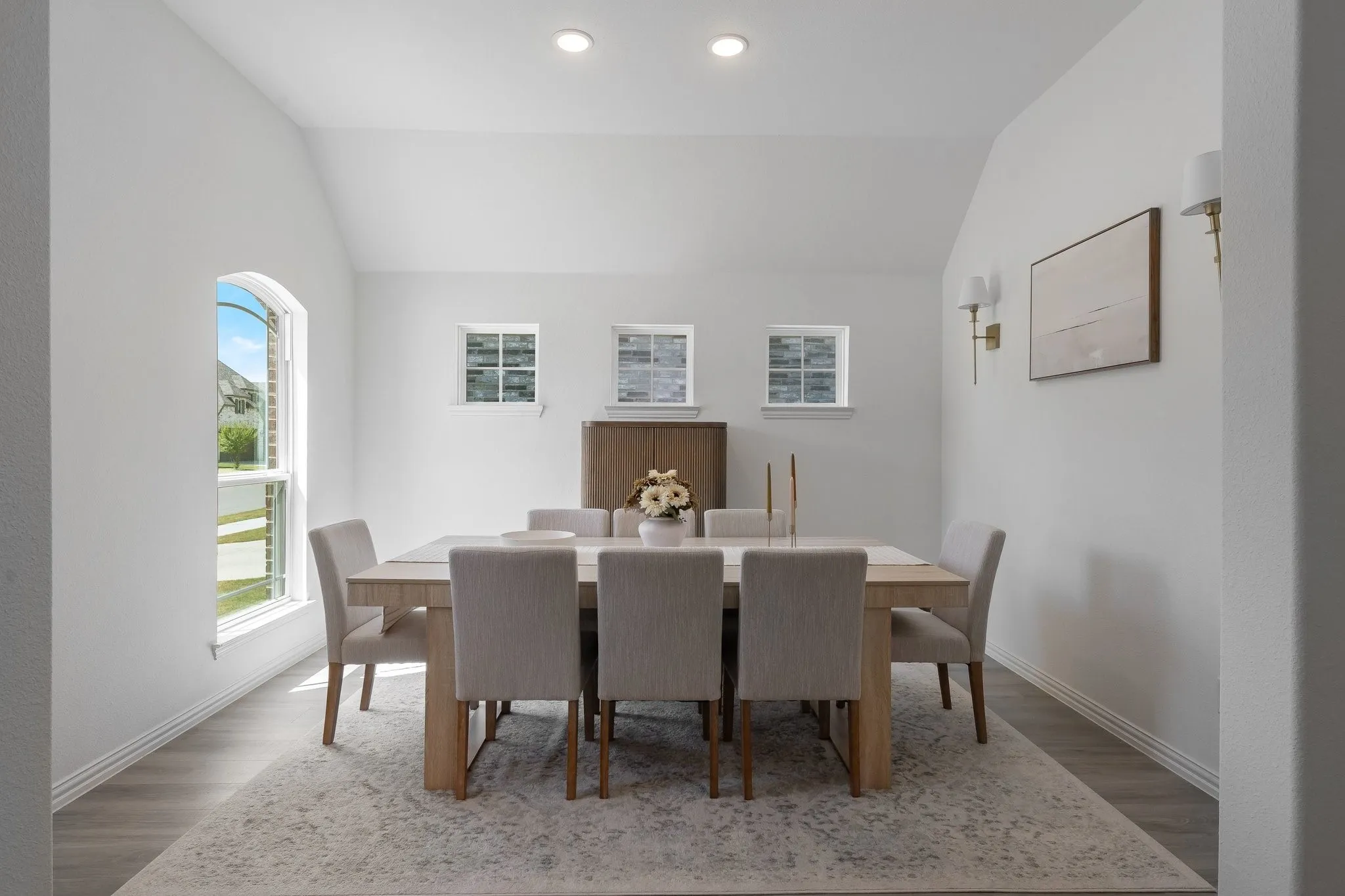 Single Family Residence For Sale in Denton County , 1025 Rosebay Drive, Justin, Texas 76247, 3 Bedroom, 2 Bathroom, 2 Garage spaces, 2,018 Sqft, built in 2023, mls#21367263, Real Estate Agent in Justin, Homes For Sale in Denton county, Homes For Sale in Justin, Realtor in Justin Texas, Real Estate Brokerage Independent Realty Texas, Luminita Cordes Realtor
