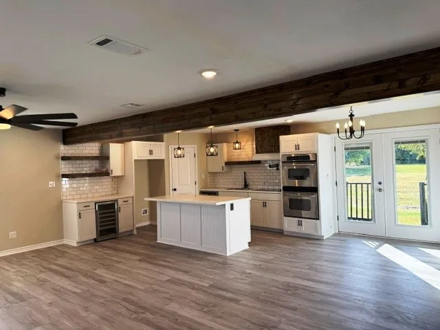 Single Family Residence For Sale in Grayson County , 53 Reality Road, Denison, Texas 75021, 4 Bedroom, 3 Bathroom, Garage spaces, 1,542 Sqft, built in 1984, mls#21361350, Real Estate Agent in Denison, Homes For Sale in Grayson county, Homes For Sale in Denison, Realtor in Denison Texas, Real Estate Brokerage Independent Realty Texas, Luminita Cordes Realtor