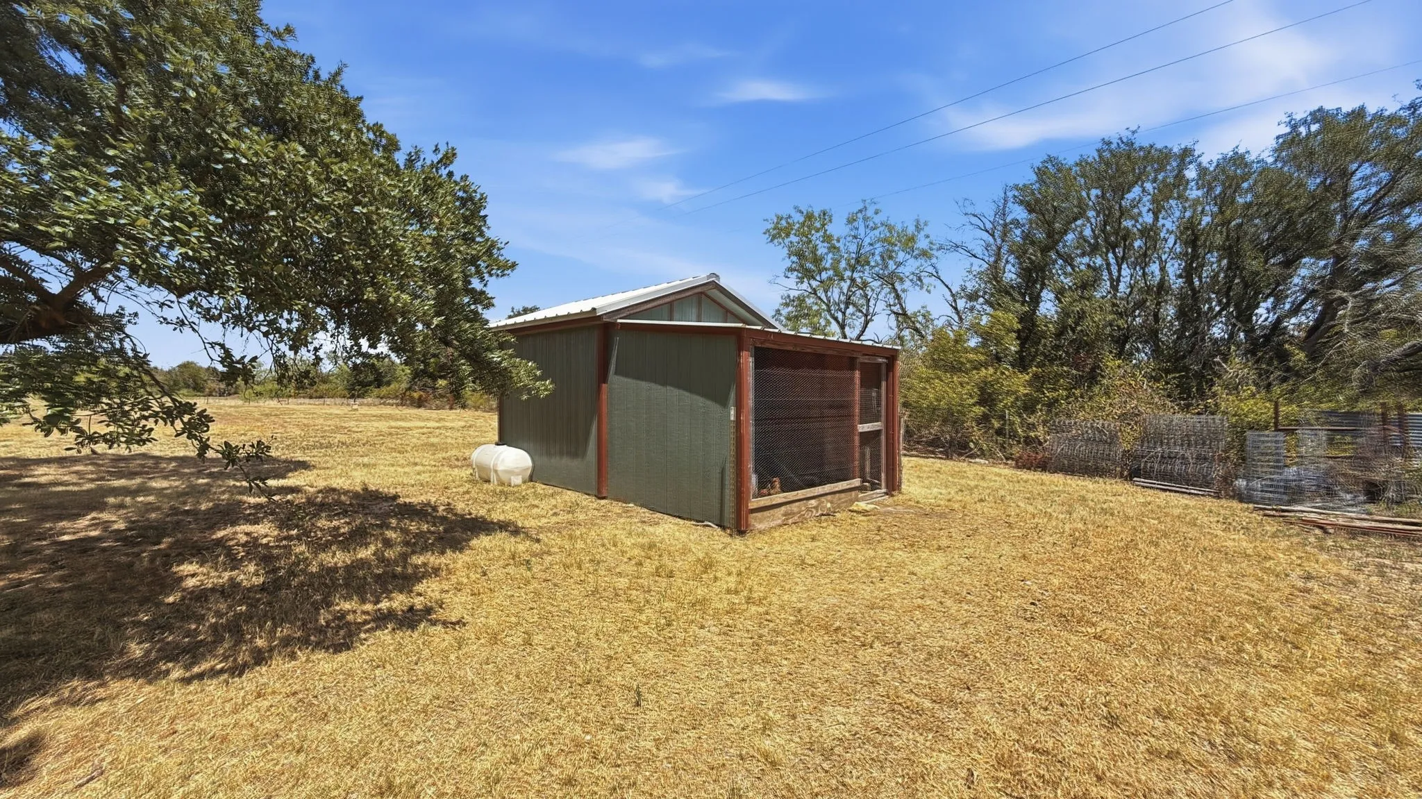 Single Family Residence For Sale in Hamilton County , 111 FM 2905, Hamilton, Texas 76531, 3 Bedroom, 3 Bathroom, Garage spaces, 2,997 Sqft, built in 1912, mls#21367737, Real Estate Agent in Hamilton, Homes For Sale in Hamilton county, Homes For Sale in Hamilton, Realtor in Hamilton Texas, Real Estate Brokerage Independent Realty Texas, Luminita Cordes Realtor