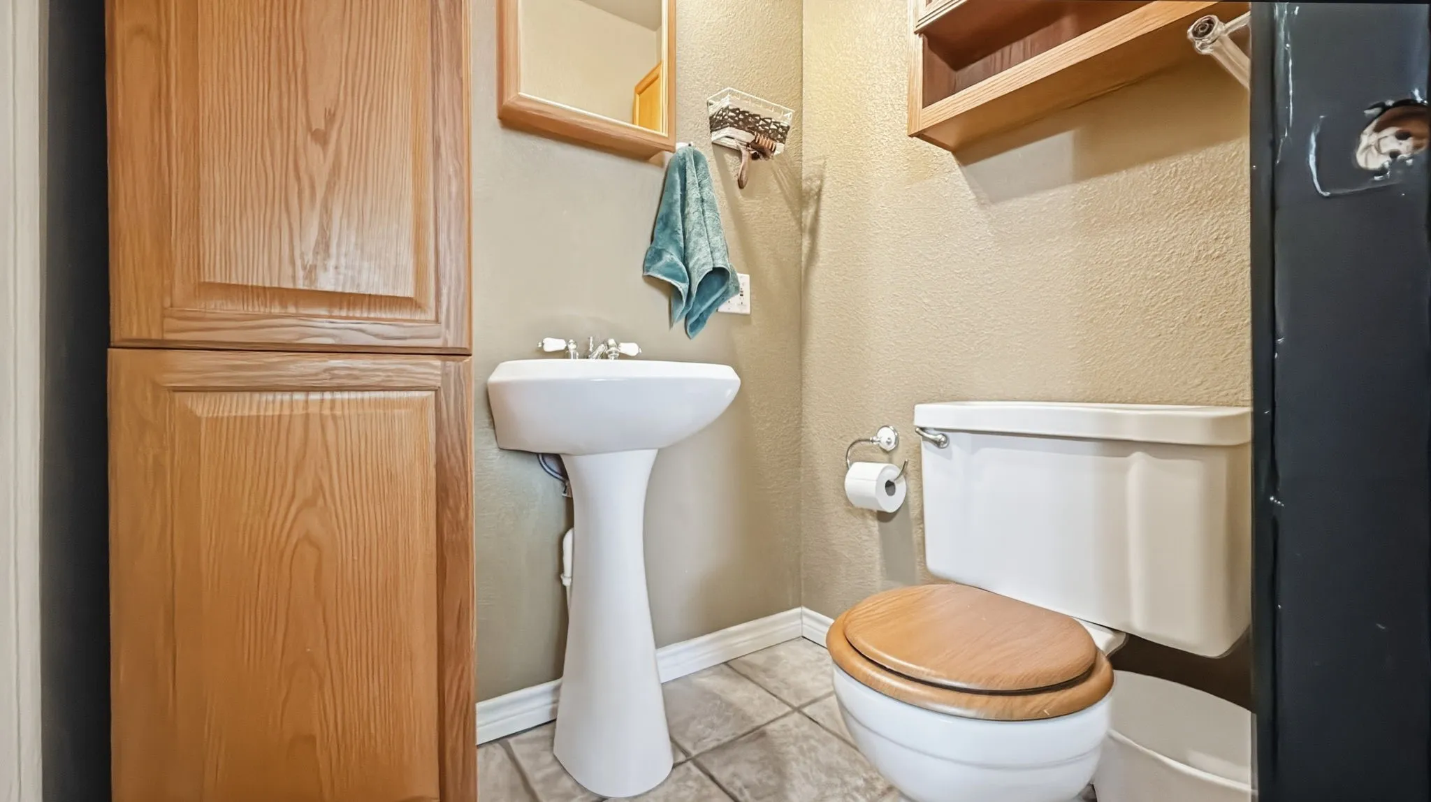 Single Family Residence For Sale in Hamilton County , 111 FM 2905, Hamilton, Texas 76531, 3 Bedroom, 3 Bathroom, Garage spaces, 2,997 Sqft, built in 1912, mls#21367737, Real Estate Agent in Hamilton, Homes For Sale in Hamilton county, Homes For Sale in Hamilton, Realtor in Hamilton Texas, Real Estate Brokerage Independent Realty Texas, Luminita Cordes Realtor
