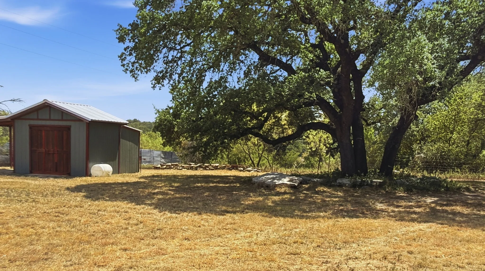 Single Family Residence For Sale in Hamilton County , 111 FM 2905, Hamilton, Texas 76531, 3 Bedroom, 3 Bathroom, Garage spaces, 2,997 Sqft, built in 1912, mls#21367737, Real Estate Agent in Hamilton, Homes For Sale in Hamilton county, Homes For Sale in Hamilton, Realtor in Hamilton Texas, Real Estate Brokerage Independent Realty Texas, Luminita Cordes Realtor