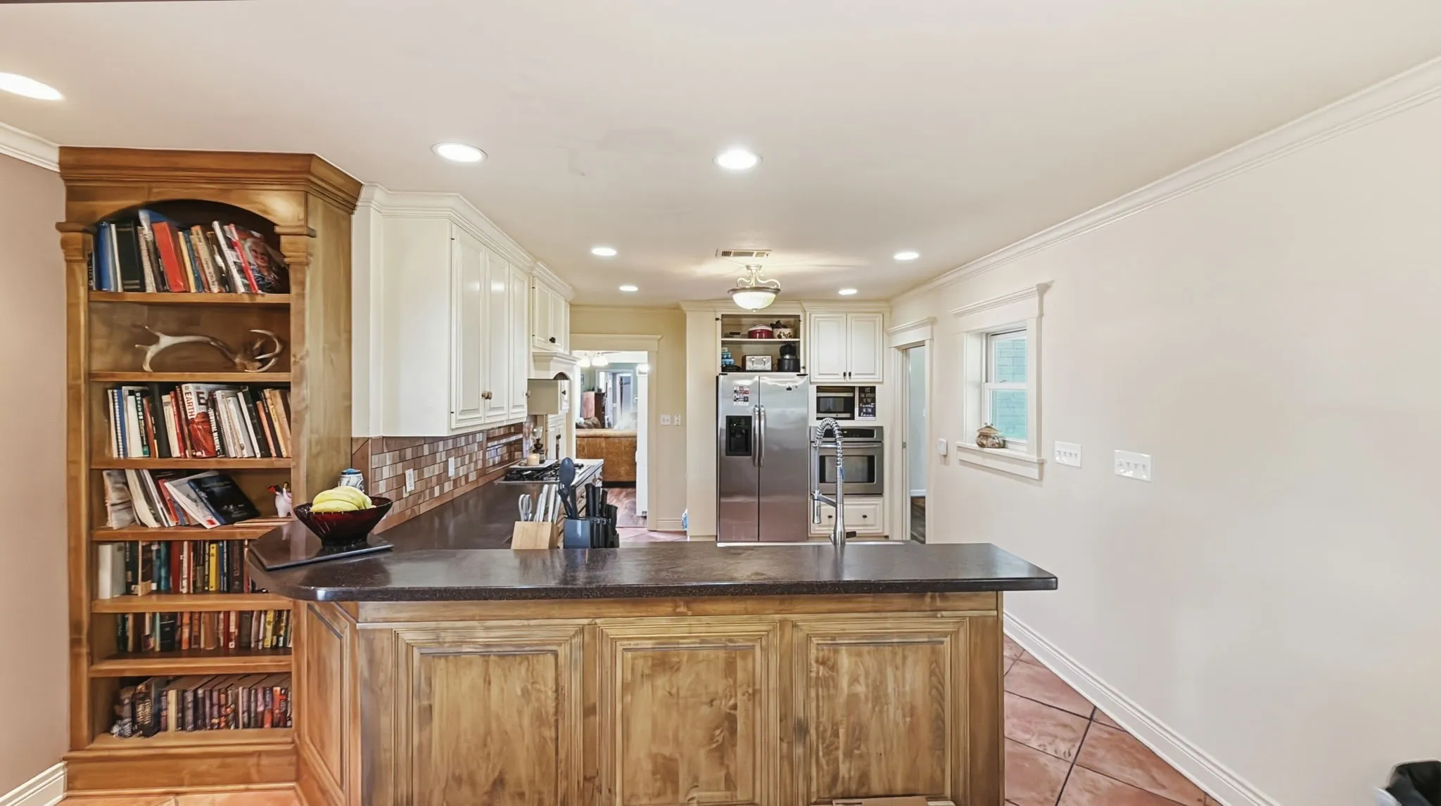 Single Family Residence For Sale in Hamilton County , 111 FM 2905, Hamilton, Texas 76531, 3 Bedroom, 3 Bathroom, Garage spaces, 2,997 Sqft, built in 1912, mls#21367737, Real Estate Agent in Hamilton, Homes For Sale in Hamilton county, Homes For Sale in Hamilton, Realtor in Hamilton Texas, Real Estate Brokerage Independent Realty Texas, Luminita Cordes Realtor