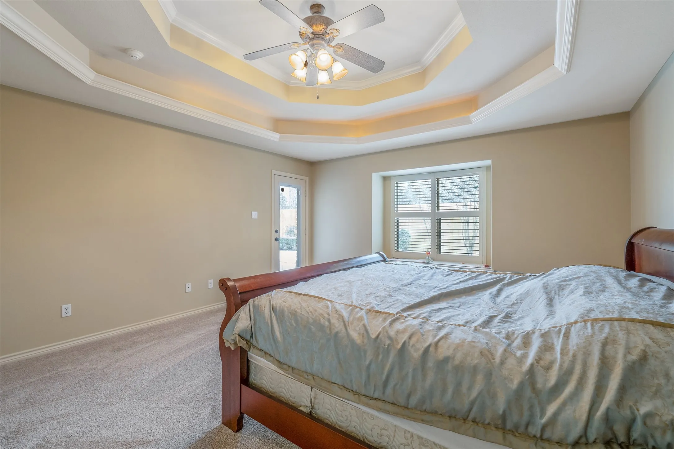 Single Family Residence For Sale in Smith County , 6526 Ashmore, Tyler, Texas 75703, 3 Bedroom, 3 Bathroom, 3 Garage spaces, 2,710 Sqft, built in 2006, mls#21367760, Real Estate Agent in Tyler, Homes For Sale in Smith county, Homes For Sale in Tyler, Realtor in Tyler Texas, Real Estate Brokerage Independent Realty Texas, Luminita Cordes Realtor
