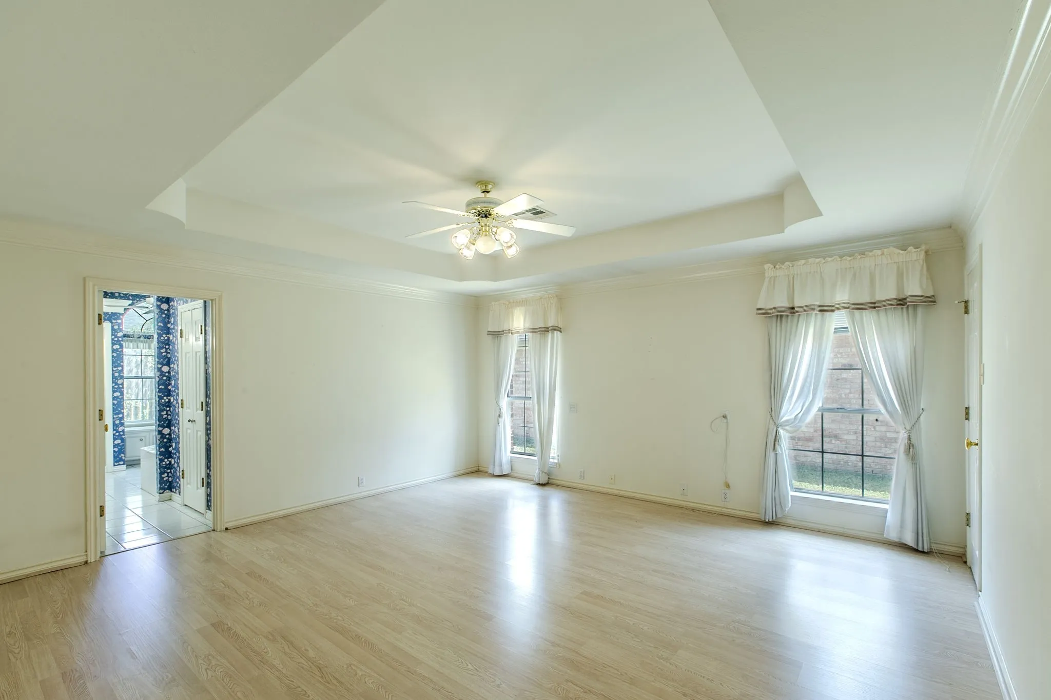 Single Family Residence For Sale in Mc Lennan County , 3021 Chimney Hill Drive, Waco, Texas 76708, 4 Bedroom, 3 Bathroom, 2 Garage spaces, 2,717 Sqft, built in 1986, mls#21367683, Real Estate Agent in Waco, Homes For Sale in Mc Lennan county, Homes For Sale in Waco, Realtor in Waco Texas, Real Estate Brokerage Independent Realty Texas, Luminita Cordes Realtor