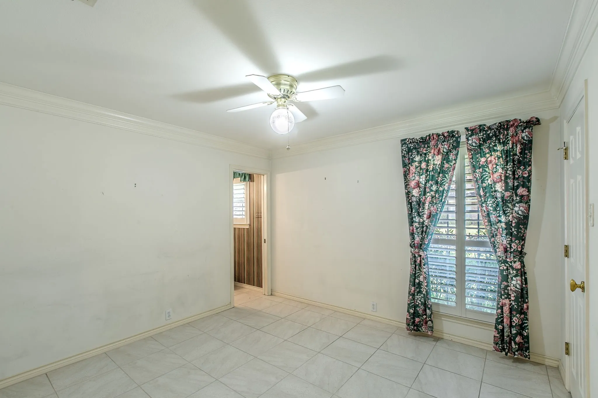 Single Family Residence For Sale in Mc Lennan County , 3021 Chimney Hill Drive, Waco, Texas 76708, 4 Bedroom, 3 Bathroom, 2 Garage spaces, 2,717 Sqft, built in 1986, mls#21367683, Real Estate Agent in Waco, Homes For Sale in Mc Lennan county, Homes For Sale in Waco, Realtor in Waco Texas, Real Estate Brokerage Independent Realty Texas, Luminita Cordes Realtor