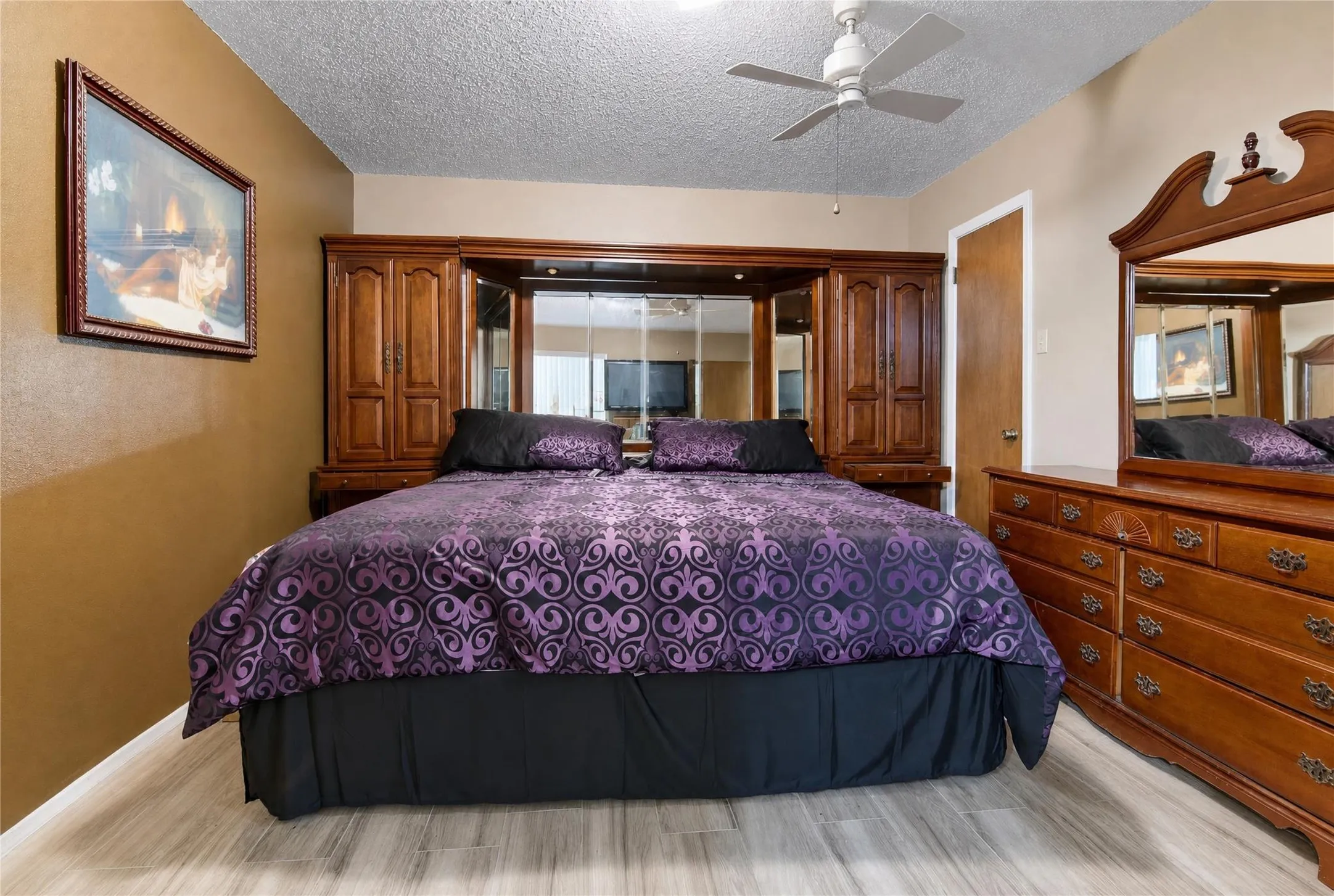 Single Family Residence For Sale in Mc Lennan County , 3117 N 15th Street, Waco, Texas 76708, 3 Bedroom, 3 Bathroom, Garage spaces, 2,248 Sqft, built in 1976, mls#21367703, Real Estate Agent in Waco, Homes For Sale in Mc Lennan county, Homes For Sale in Waco, Realtor in Waco Texas, Real Estate Brokerage Independent Realty Texas, Luminita Cordes Realtor