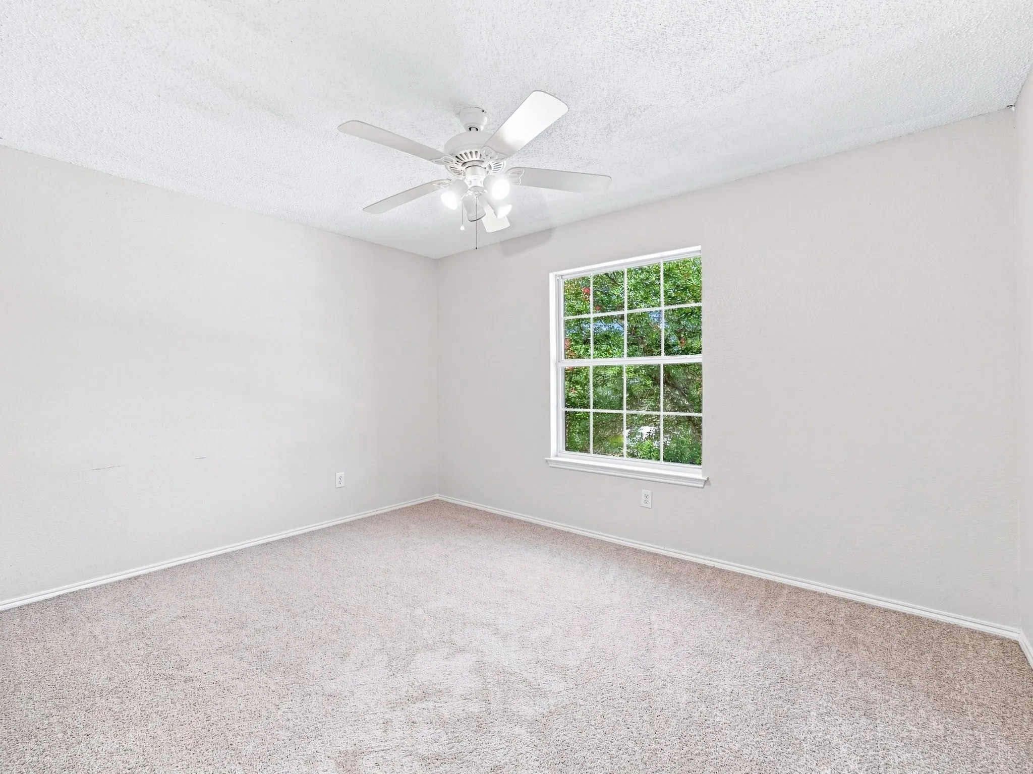Upstairs Guest Bedroom 2
