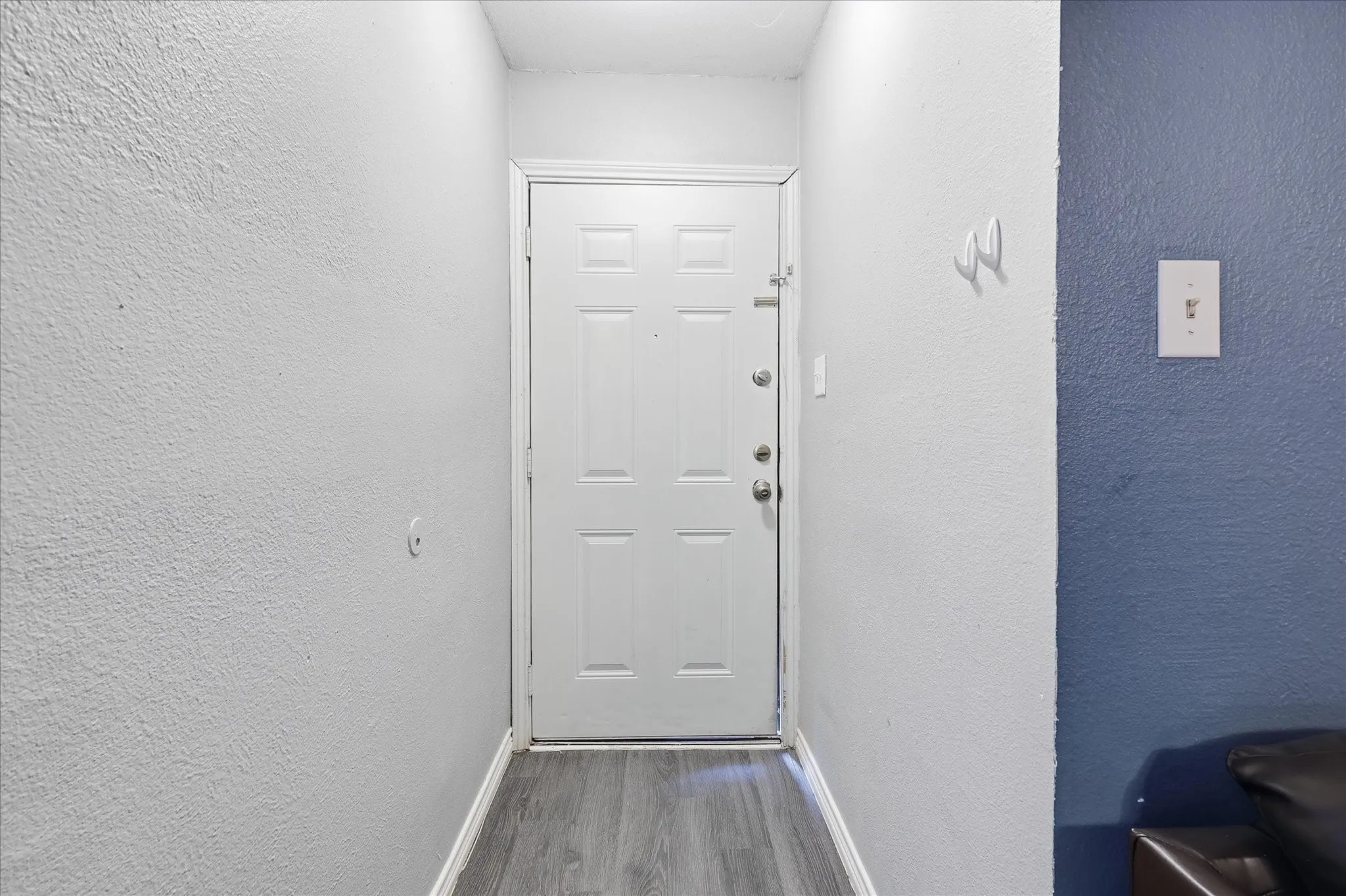 Single Family Residence For Sale in Denton County , 921 Baldwin Street, Denton, Texas 76205, 3 Bedroom, 1 Bathroom, Garage spaces, 1,015 Sqft, built in 1983, mls#21357724, Real Estate Agent in Denton, Homes For Sale in Denton county, Homes For Sale in Denton, Realtor in Denton Texas, Real Estate Brokerage Independent Realty Texas, Luminita Cordes Realtor