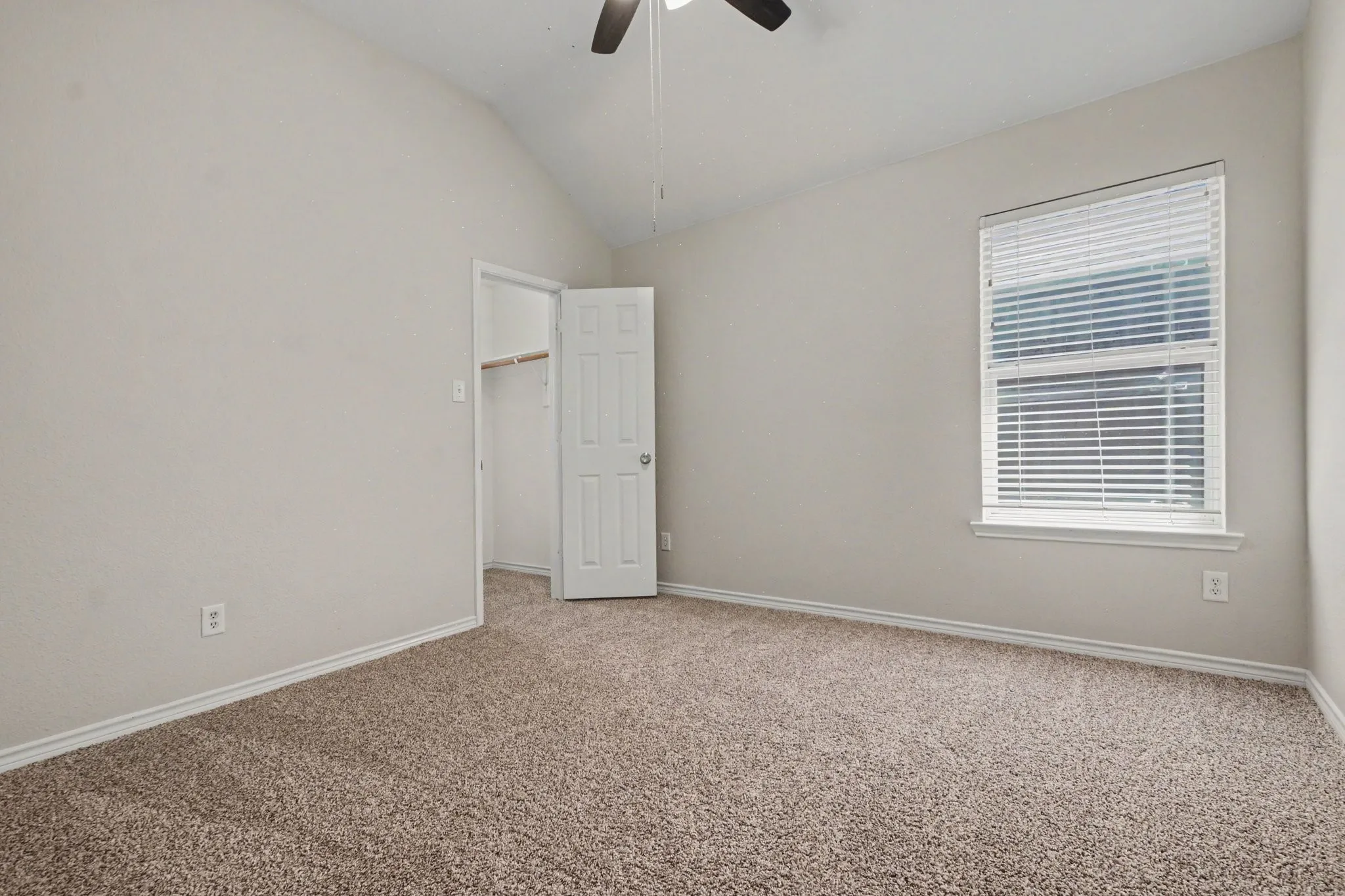 Single Family Residence For Sale in Collin County , 1614 Woodhaven Court, Allen, Texas 75002, 3 Bedroom, 2 Bathroom, 2 Garage spaces, 1,875 Sqft, built in 2001, mls#21367738, Real Estate Agent in Allen, Homes For Sale in Collin county, Homes For Sale in Allen, Realtor in Allen Texas, Real Estate Brokerage Independent Realty Texas, Luminita Cordes Realtor