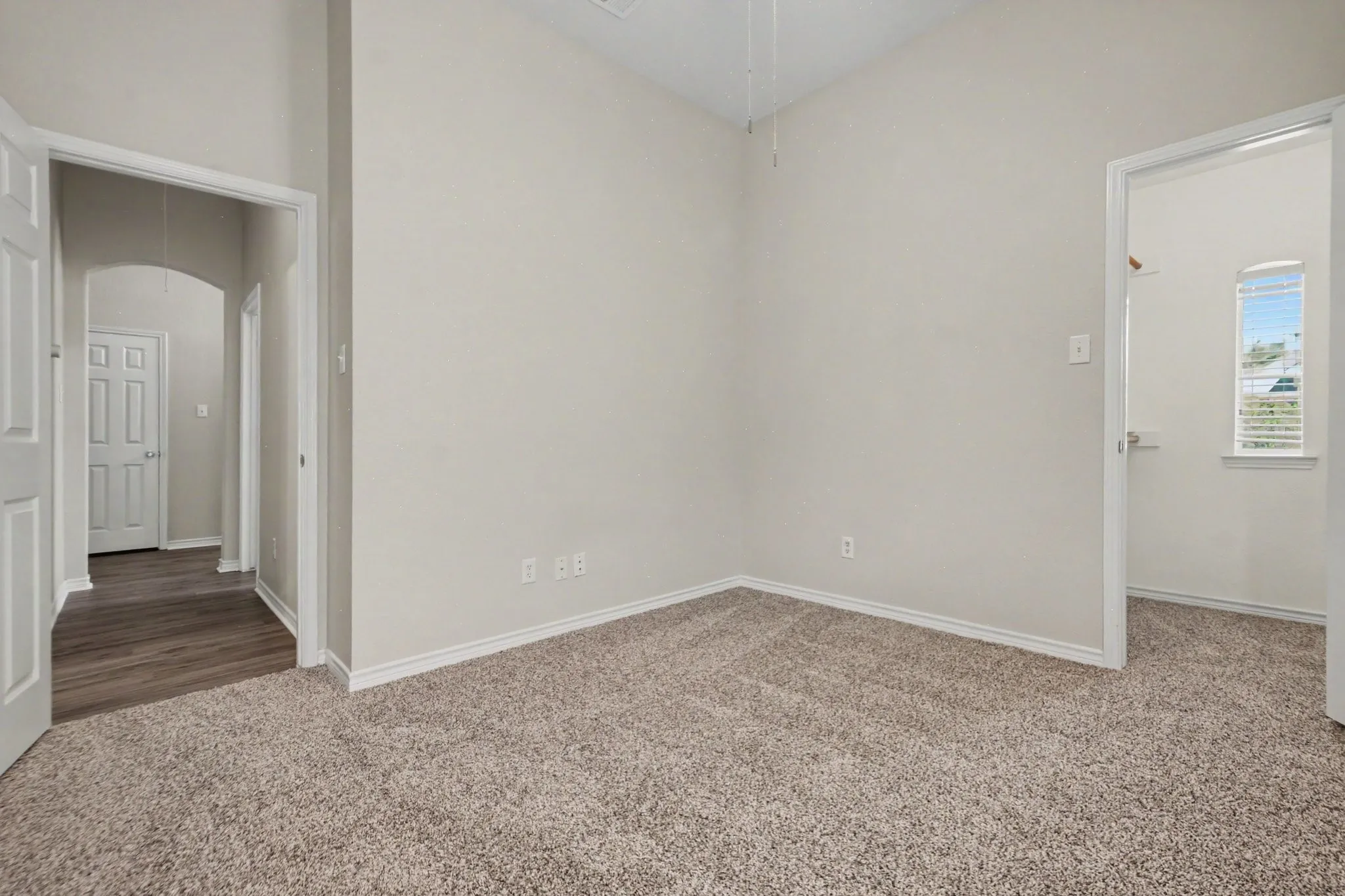 Single Family Residence For Sale in Collin County , 1614 Woodhaven Court, Allen, Texas 75002, 3 Bedroom, 2 Bathroom, 2 Garage spaces, 1,875 Sqft, built in 2001, mls#21367738, Real Estate Agent in Allen, Homes For Sale in Collin county, Homes For Sale in Allen, Realtor in Allen Texas, Real Estate Brokerage Independent Realty Texas, Luminita Cordes Realtor