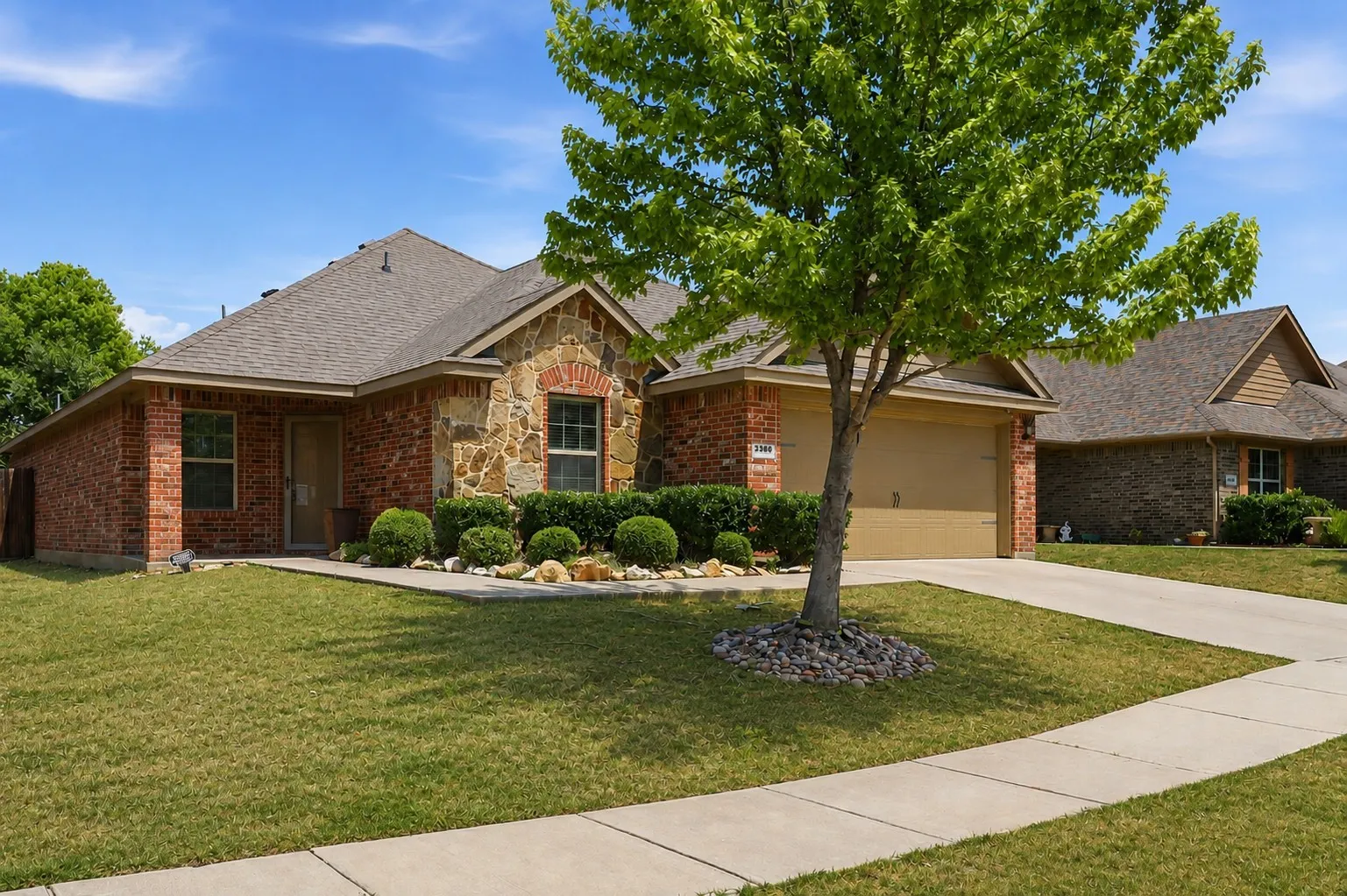Single Family Residence For Rent in Kaufman County , 2380 Willard Way, Forney, Texas 75126, 4 Bedroom, 2 Bathroom, 2 Garage spaces, 1,894 Sqft, built in 2017, mls#21367723, Real Estate Agent in Forney, Homes For Rent in Kaufman county, Homes For Rent in Forney, Realtor in Forney Texas, Real Estate Brokerage Independent Realty Texas, Luminita Cordes Realtor