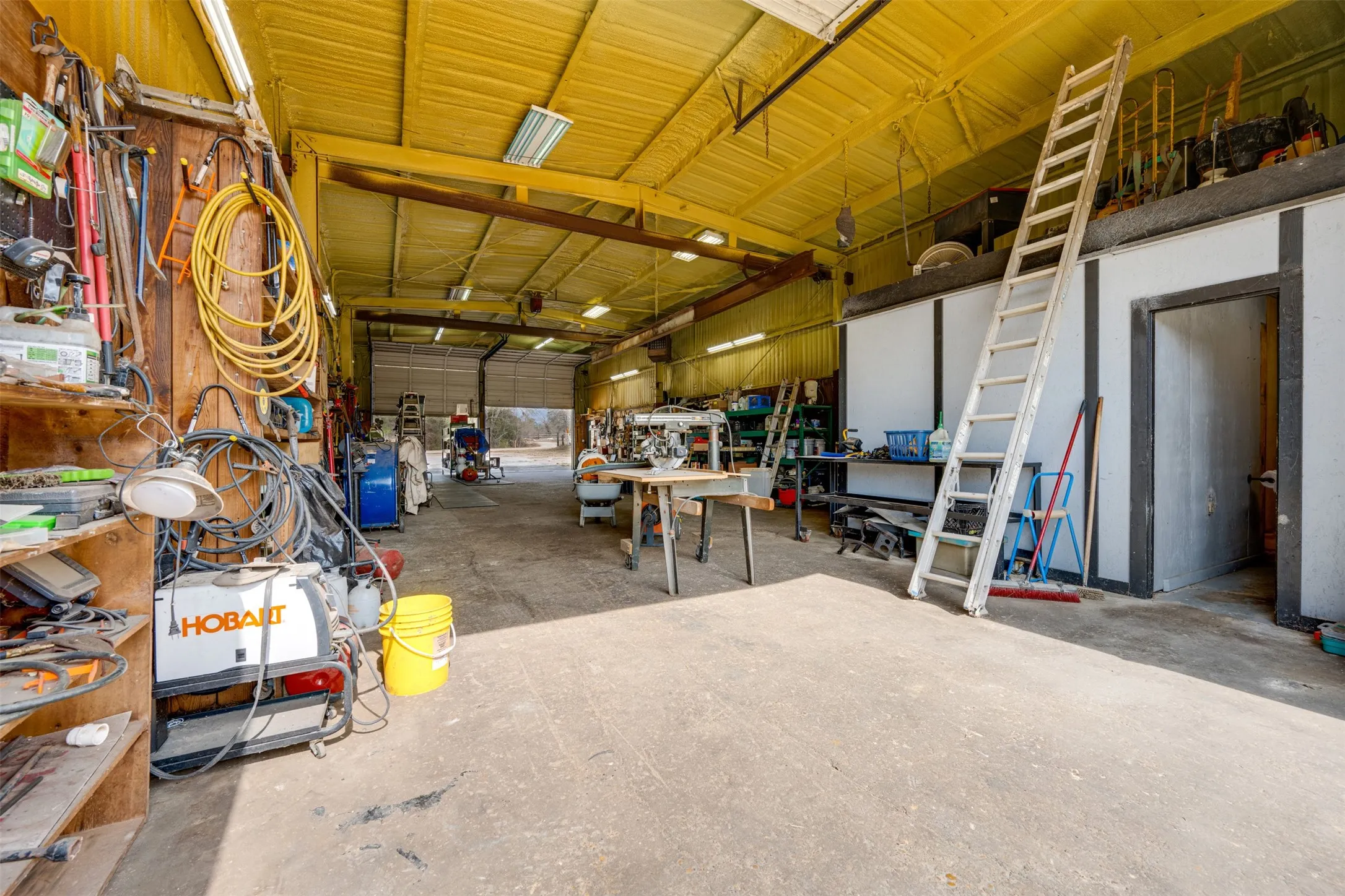 Office For Rent in Smith County , 10203 County Road 135, Flint, Texas 75762, 0, 0, Garage spaces, 0 Sqft, built in 2007, mls#21367785, Real Estate Agent in Flint, Homes For Rent in Smith county, Homes For Rent in Flint, Realtor in Flint Texas, Real Estate Brokerage Independent Realty Texas, Luminita Cordes Realtor