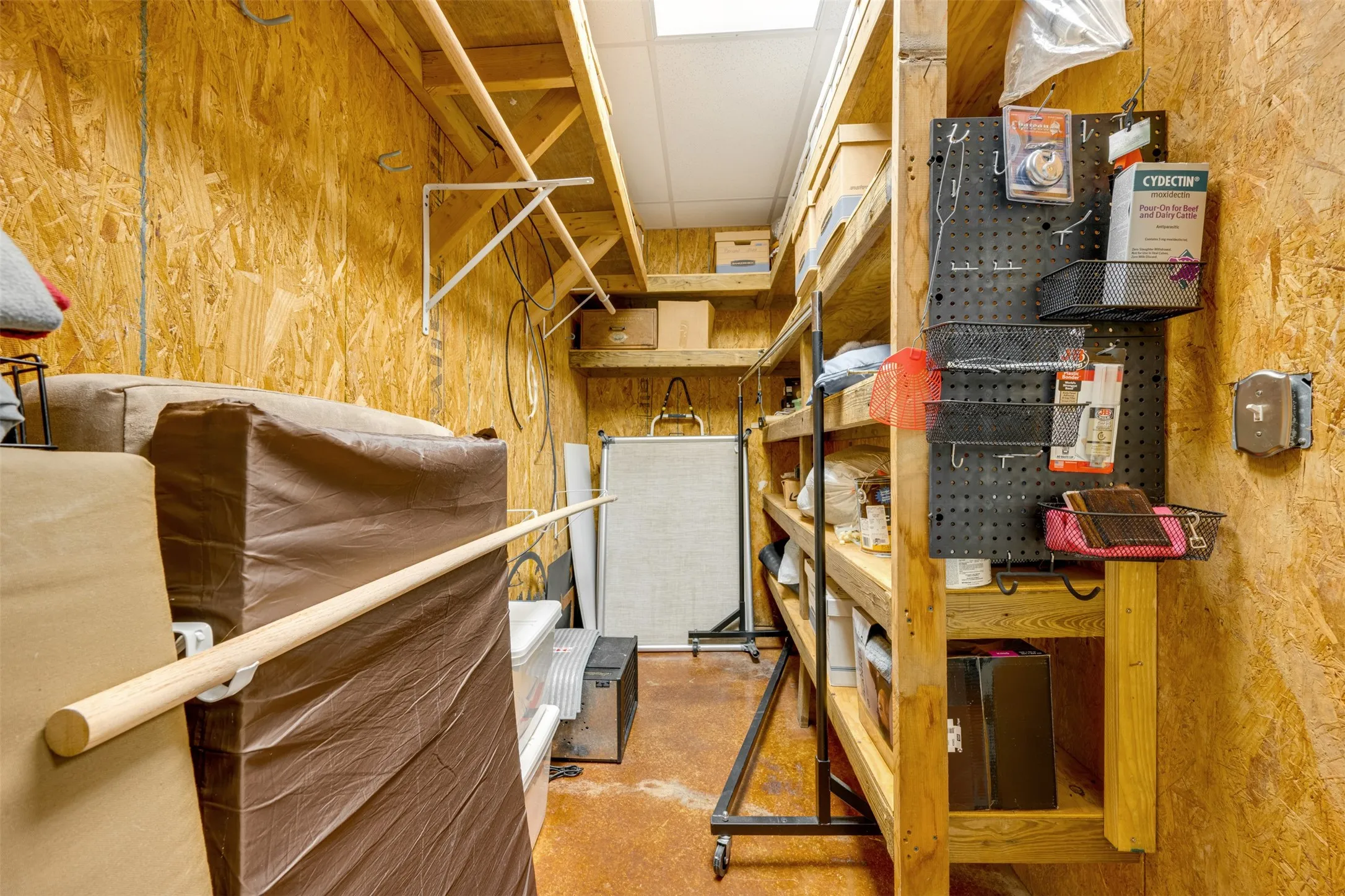 Office For Rent in Smith County , 10203 County Road 135, Flint, Texas 75762, 0, 0, Garage spaces, 0 Sqft, built in 2007, mls#21367785, Real Estate Agent in Flint, Homes For Rent in Smith county, Homes For Rent in Flint, Realtor in Flint Texas, Real Estate Brokerage Independent Realty Texas, Luminita Cordes Realtor